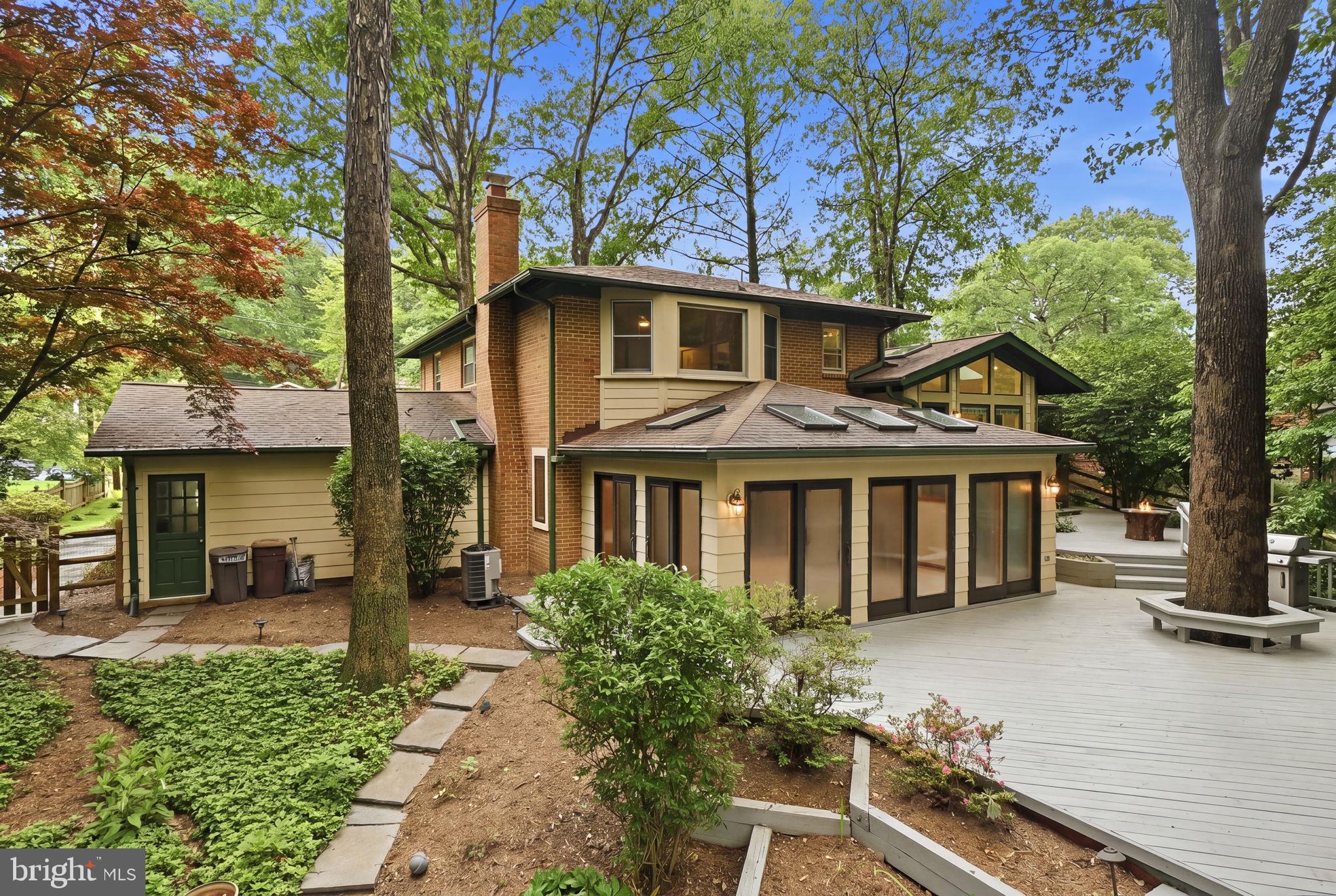NORTH SPRINGBROOK - Residential