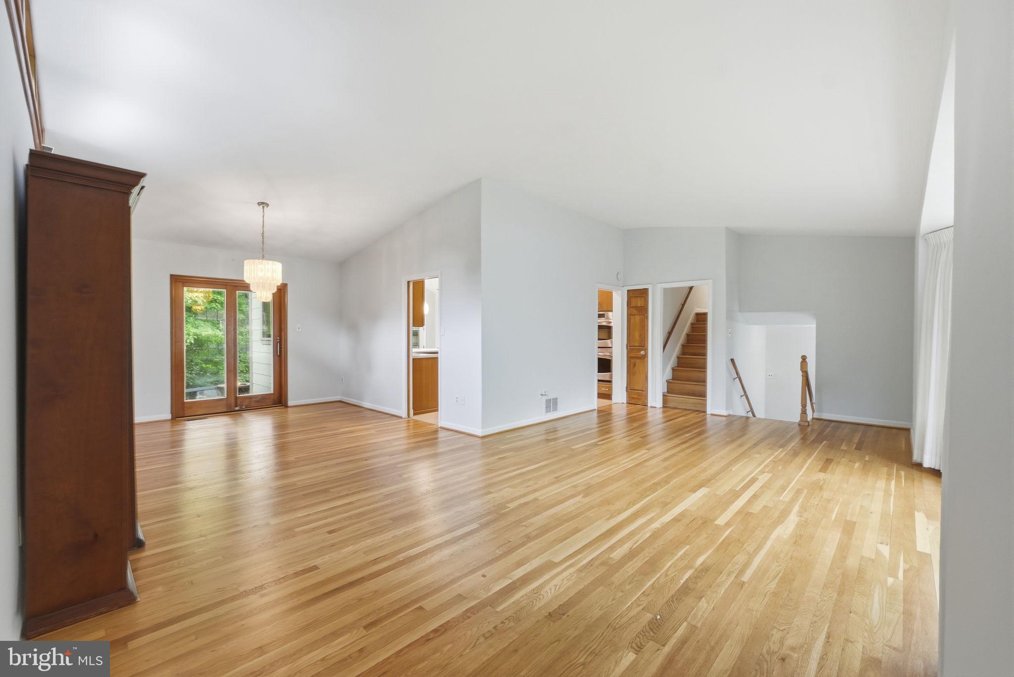 NORTH SPRINGBROOK - Residential