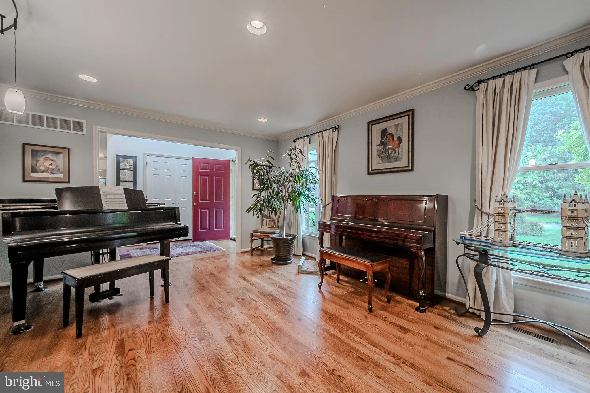 Newark, Delaware 19711, United States, 4 Bedrooms Bedrooms, ,3 BathroomsBathrooms,Residential,Active,186043