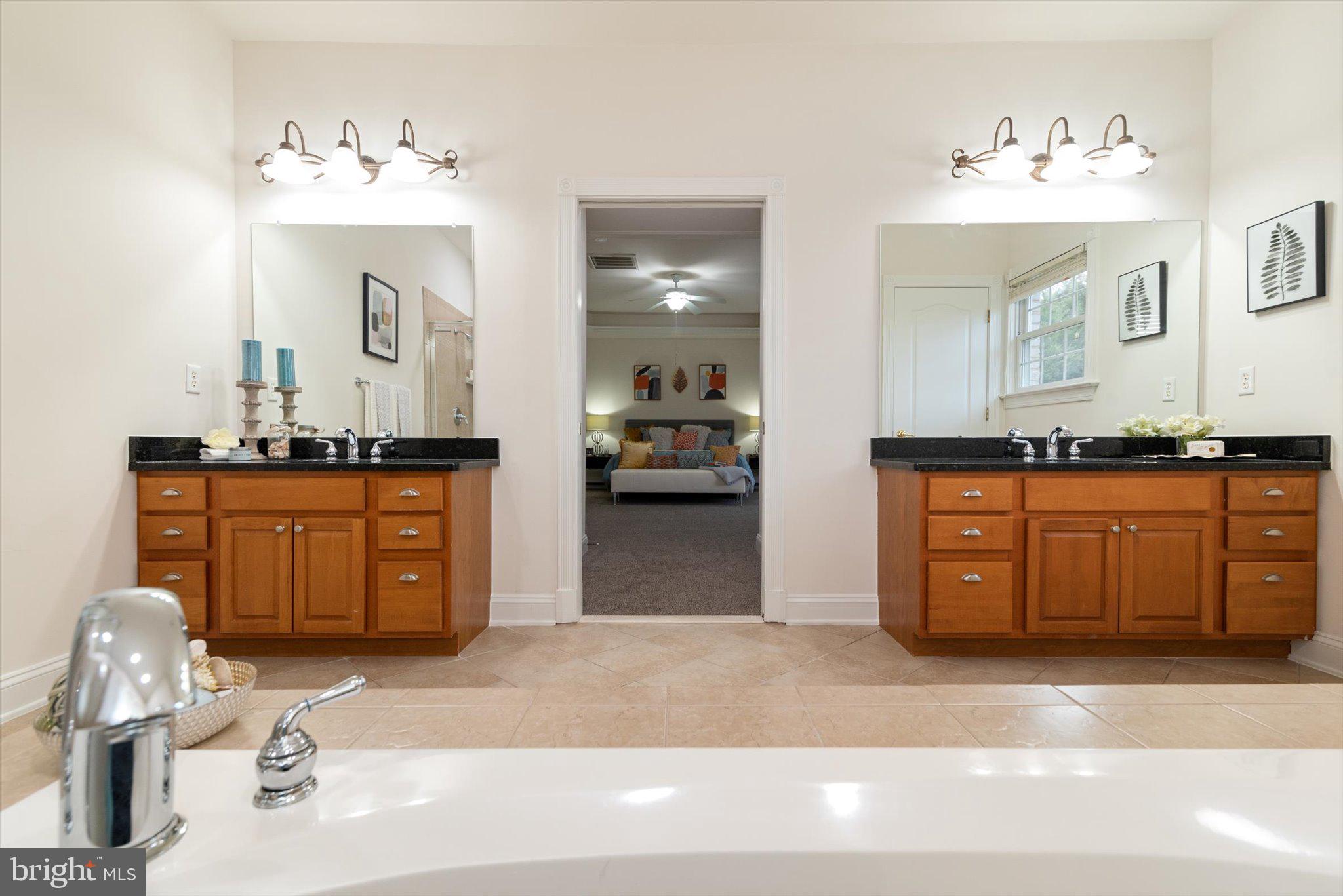 FERNBANK - Residential