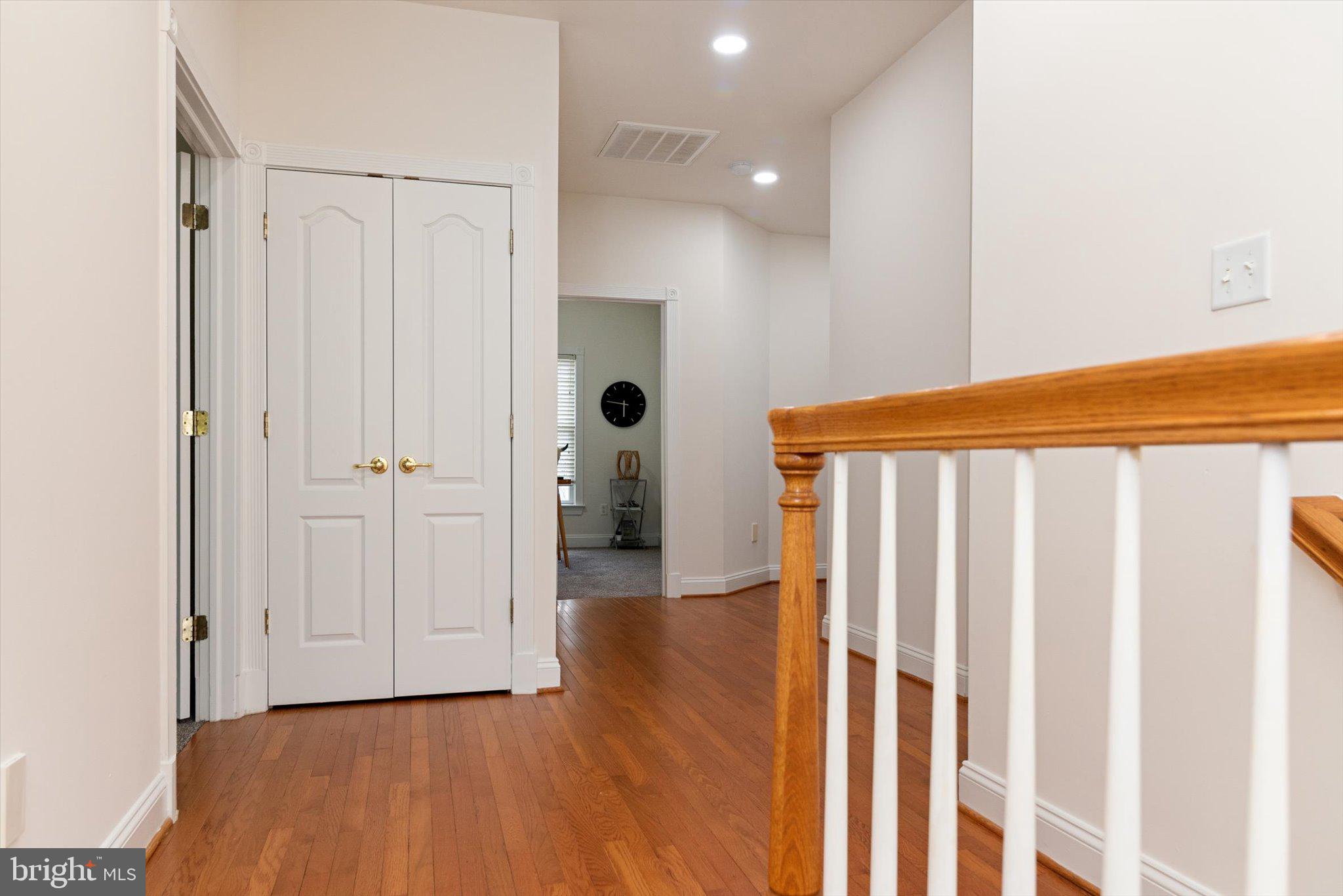 FERNBANK - Residential