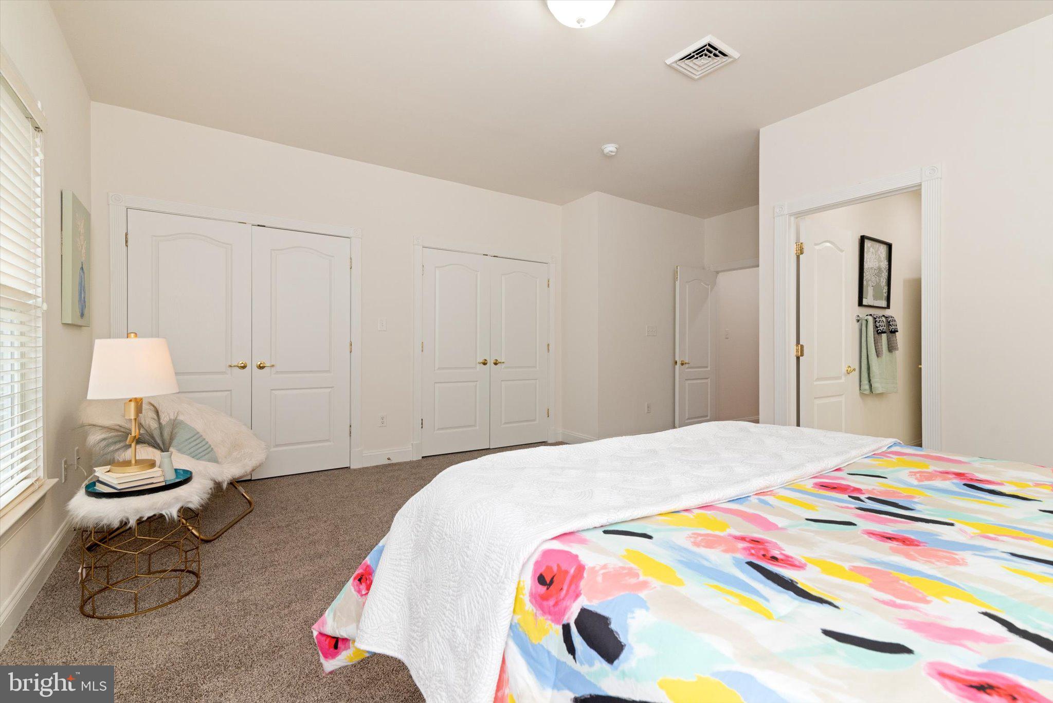 FERNBANK - Residential