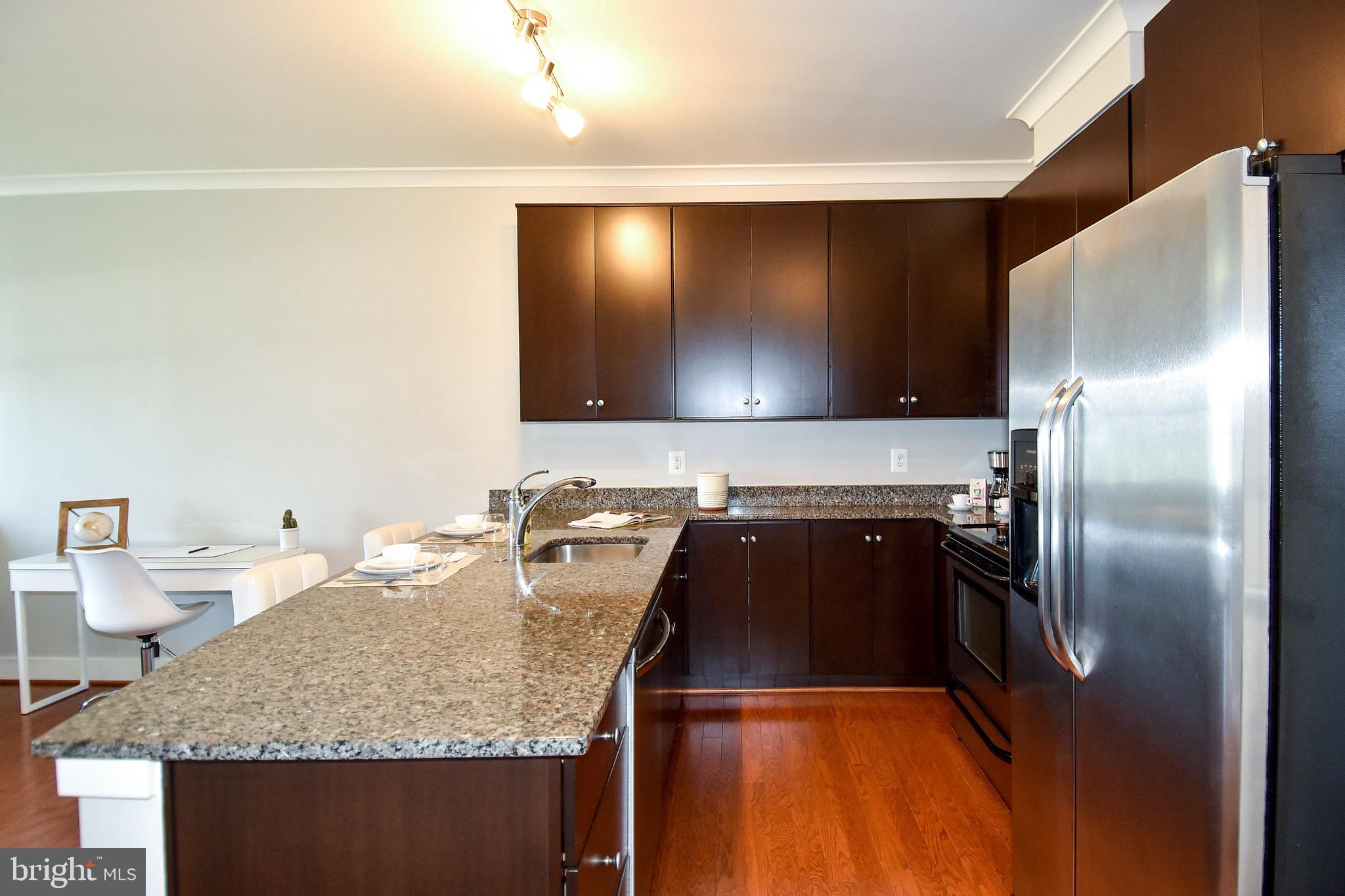 OLD TOWN COMMONS - Residential