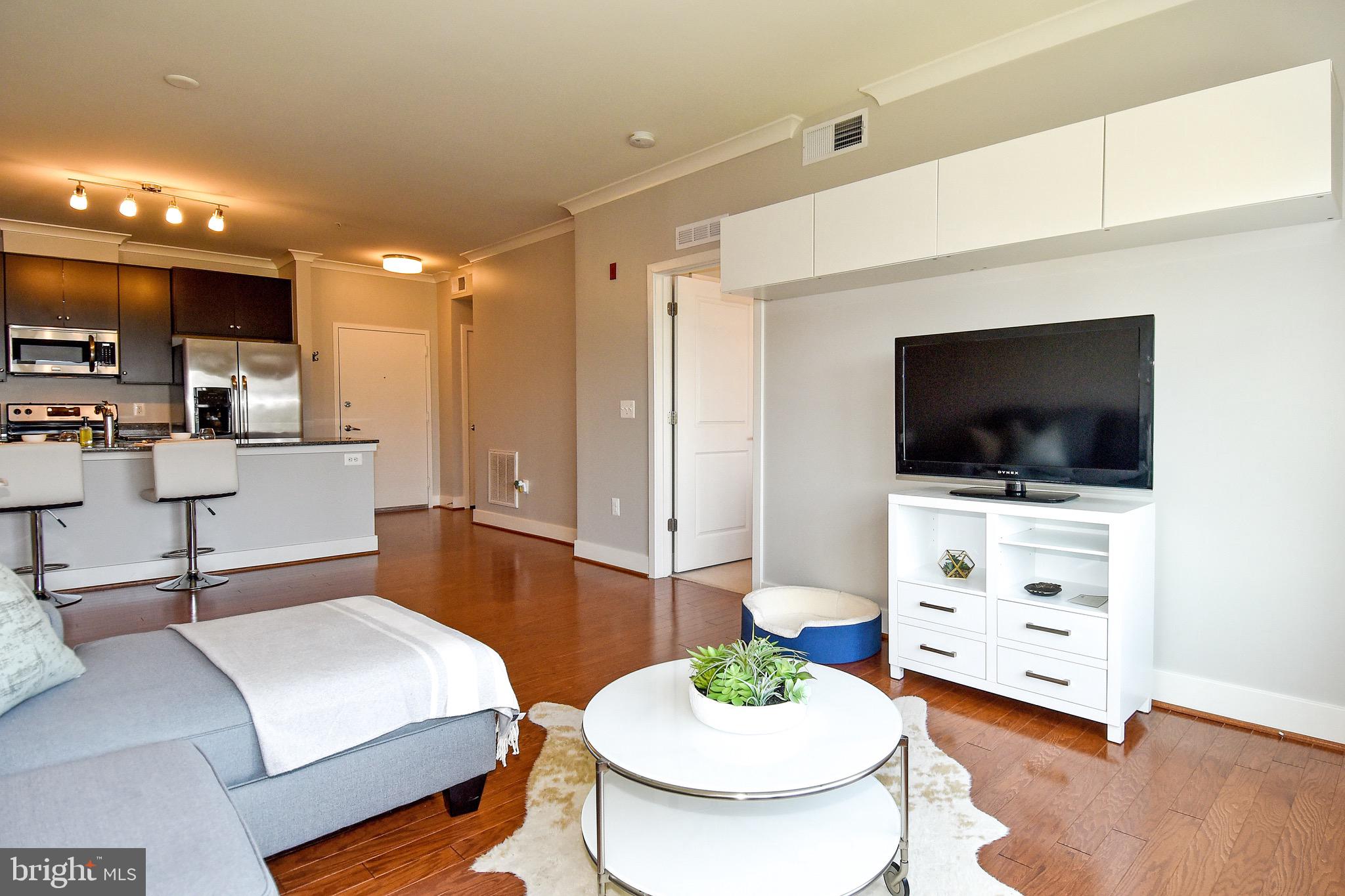 OLD TOWN COMMONS - Residential