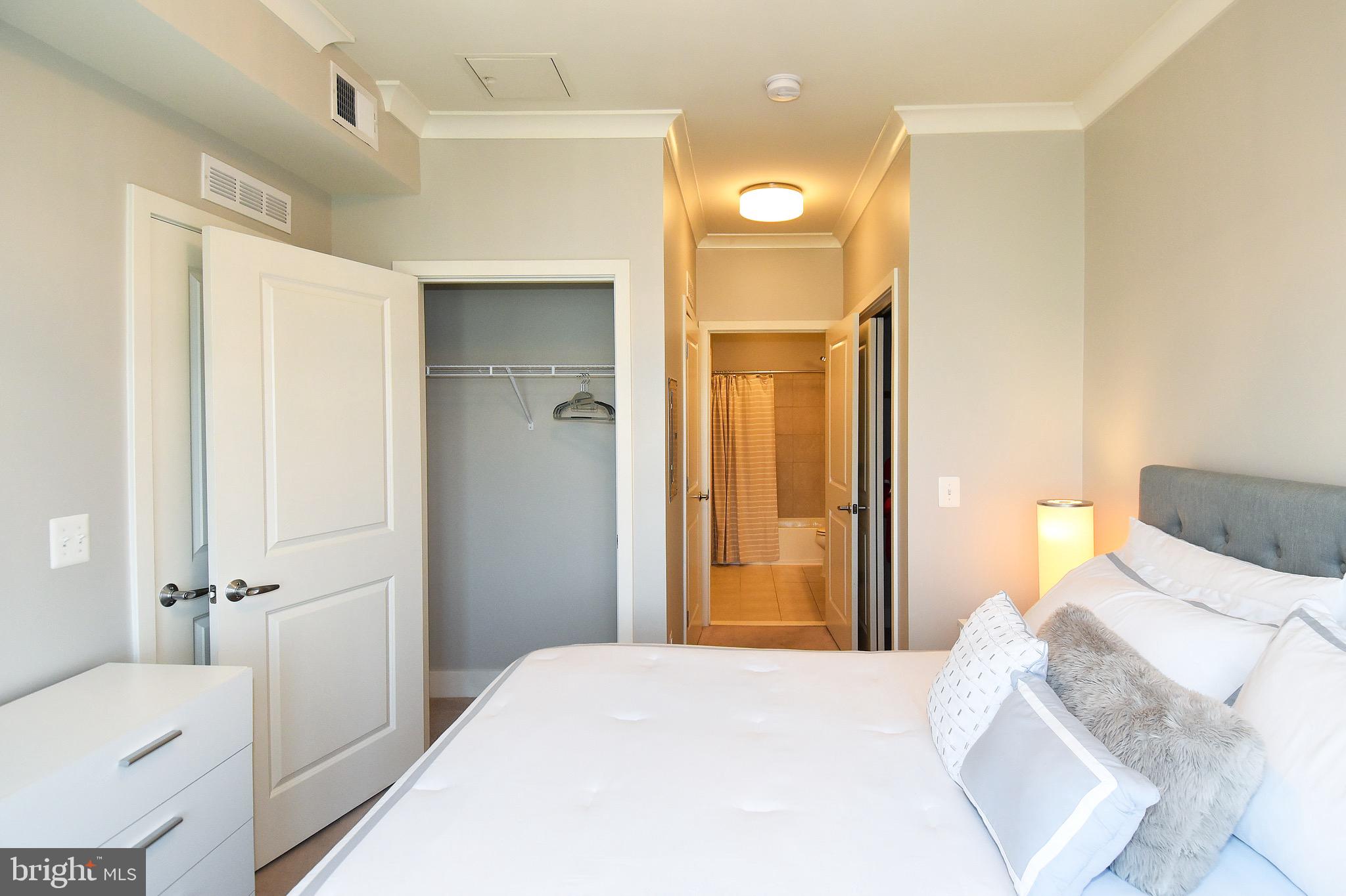 OLD TOWN COMMONS - Residential