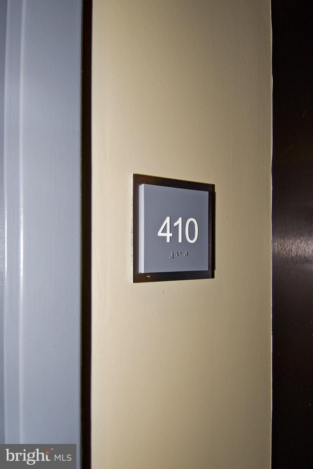 OLD TOWN COMMONS - Residential