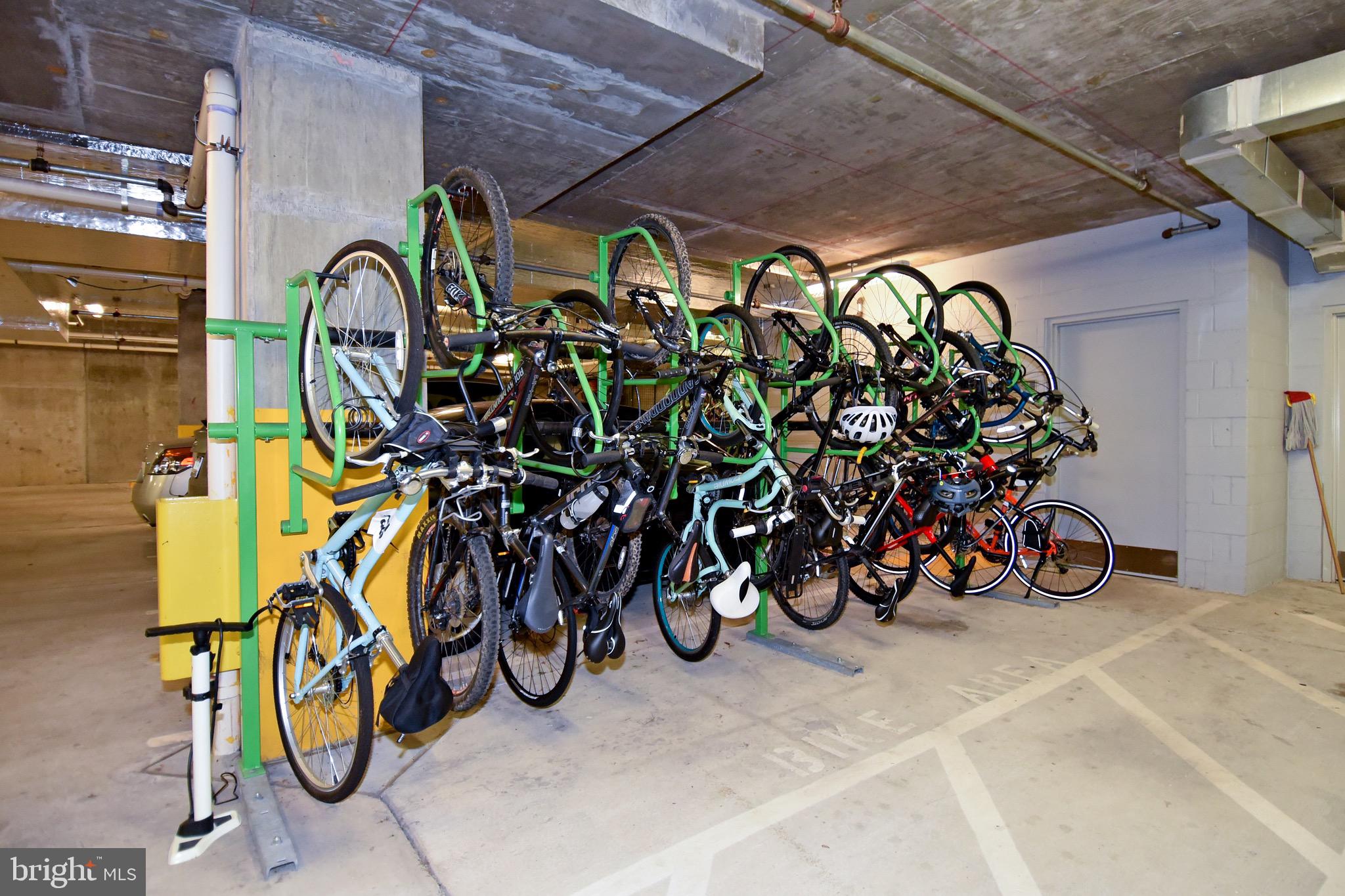 OLD TOWN COMMONS - Residential