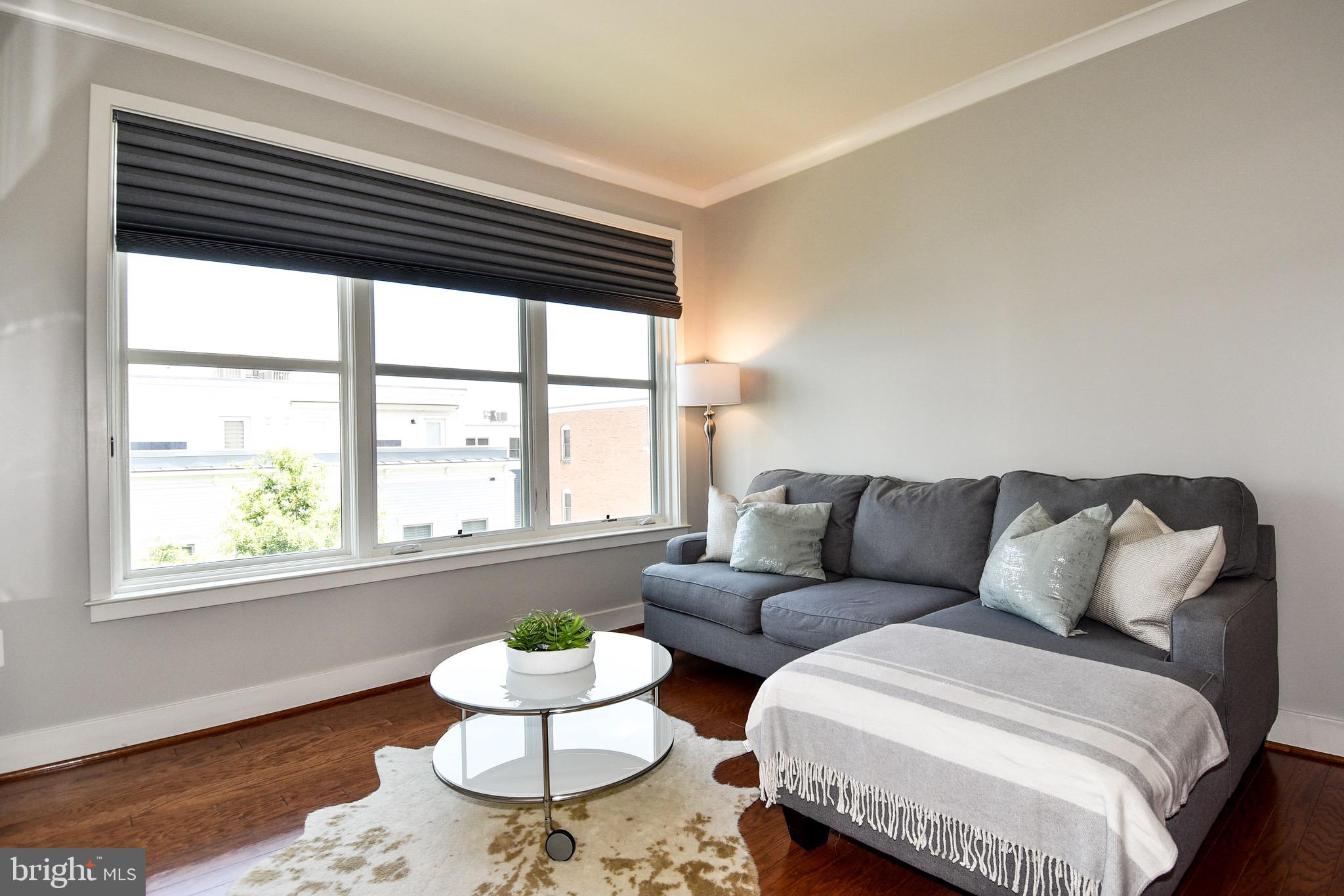 OLD TOWN COMMONS - Residential