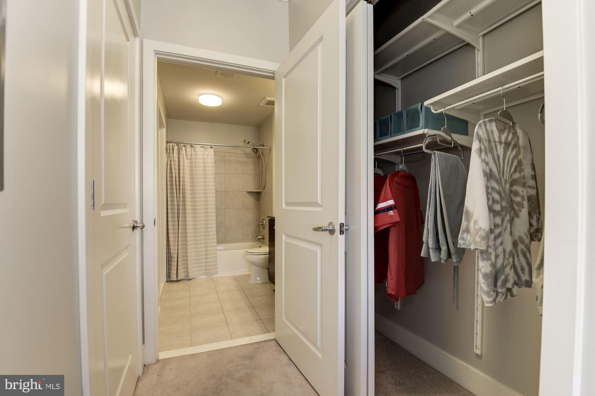 OLD TOWN COMMONS - Residential