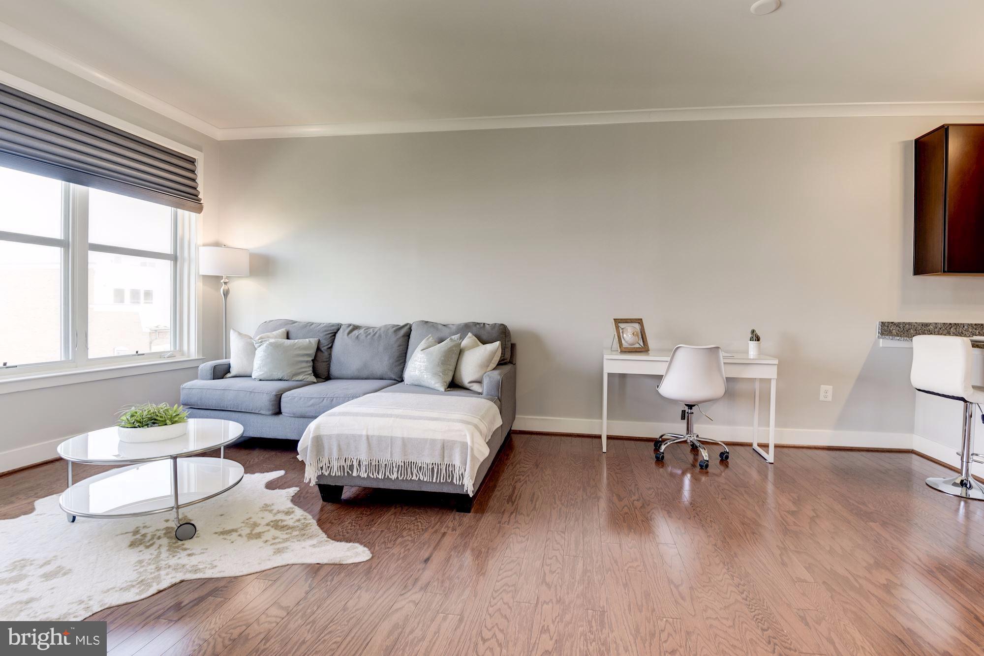 OLD TOWN COMMONS - Residential