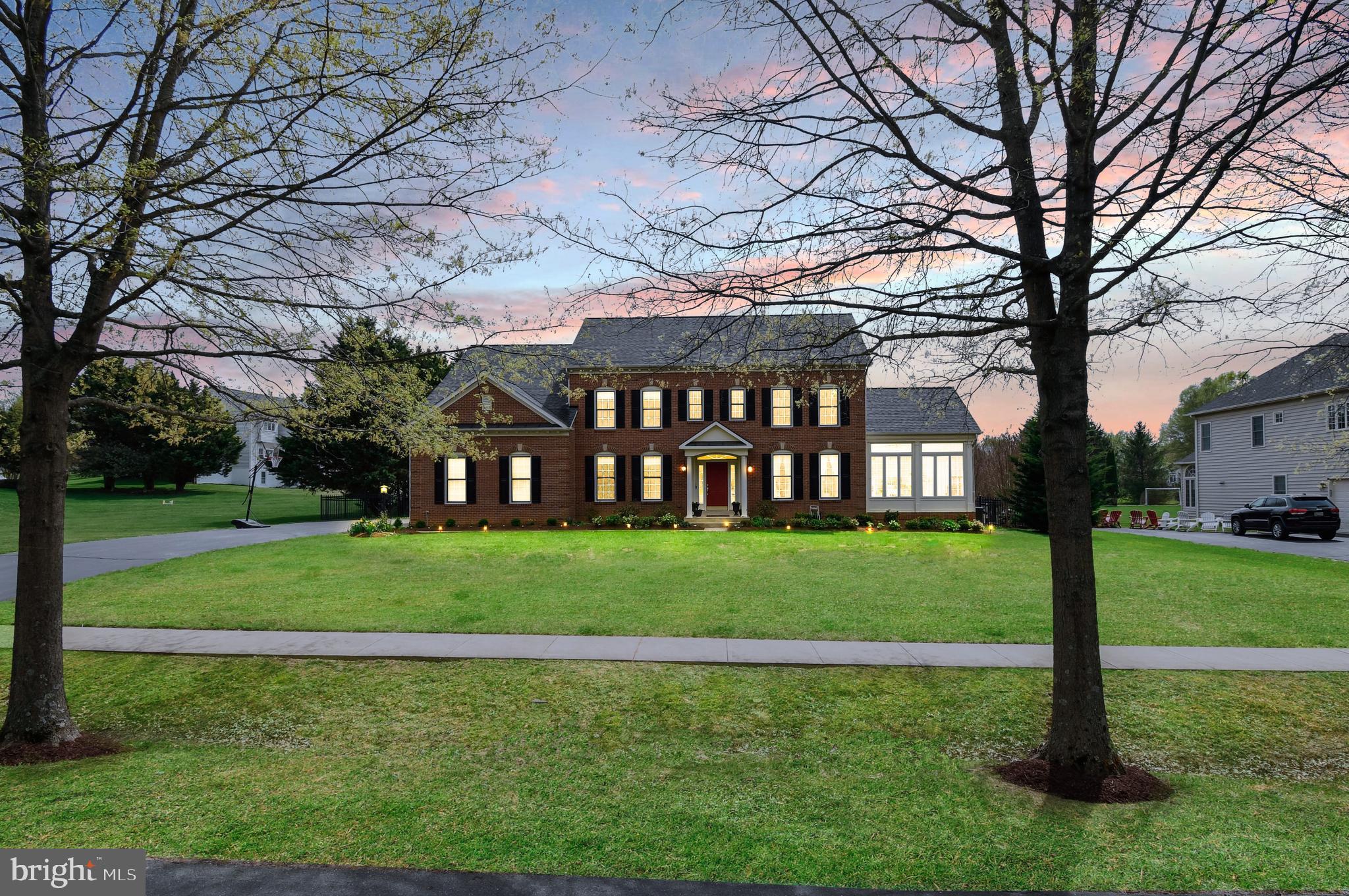 HAMPSHIRE GREENS - Residential