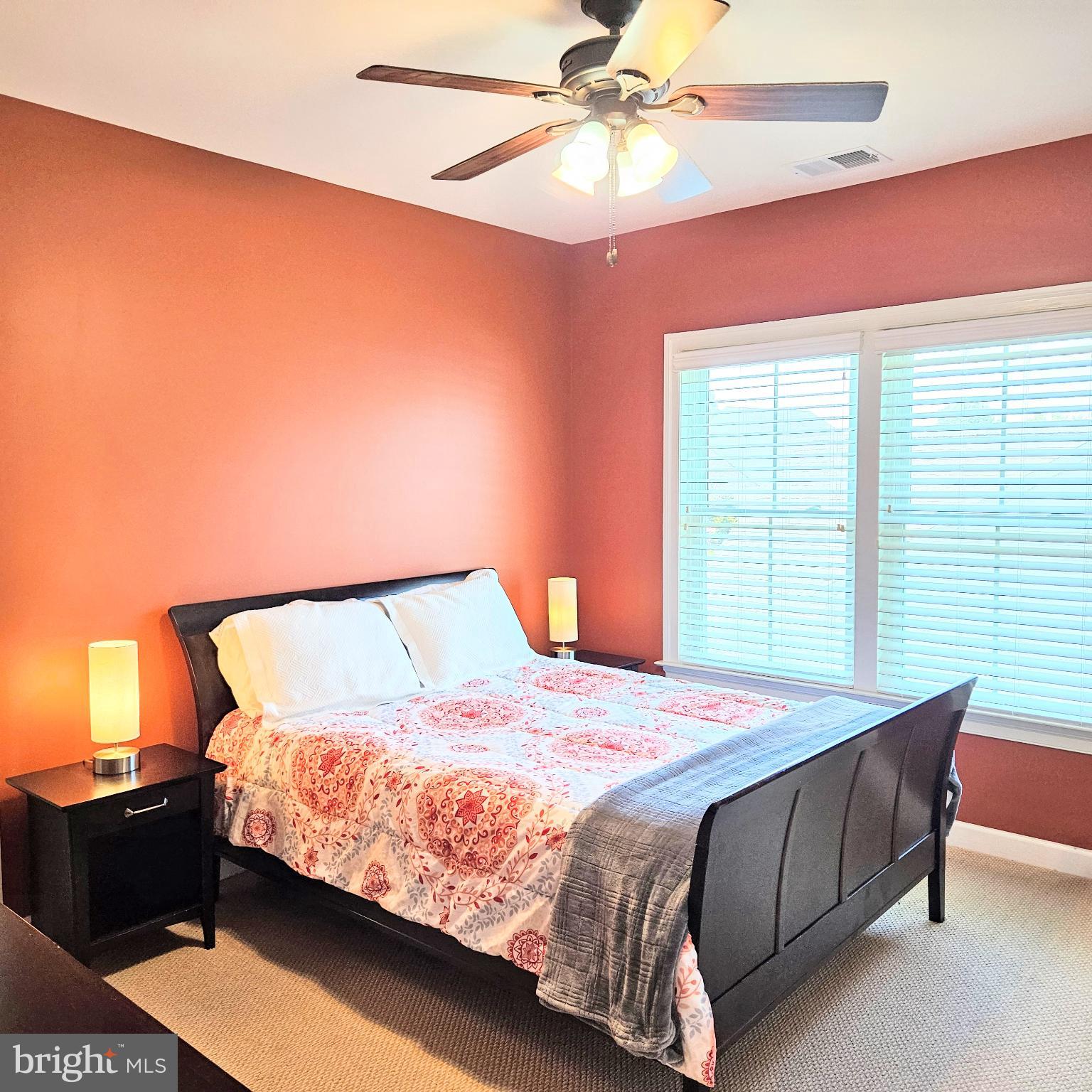 GRANDE AT CANAL POINTE - Residential