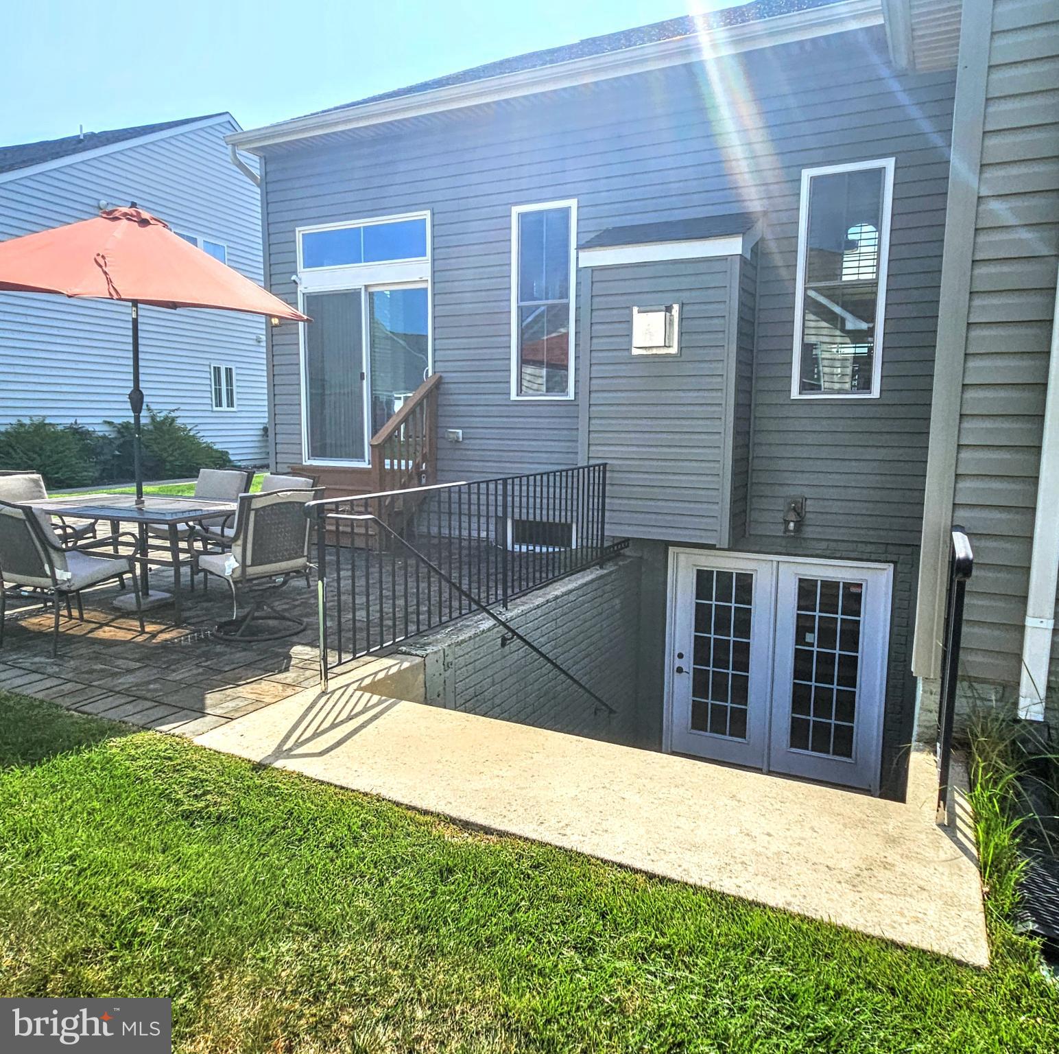 GRANDE AT CANAL POINTE - Residential