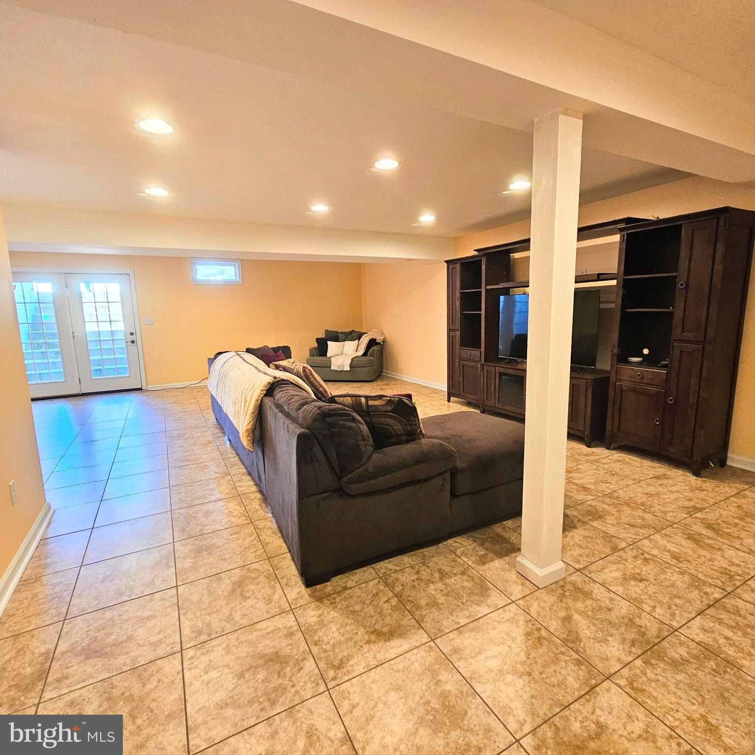 GRANDE AT CANAL POINTE - Residential