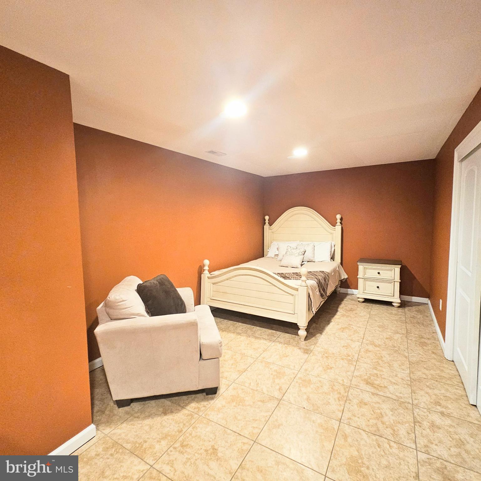 GRANDE AT CANAL POINTE - Residential