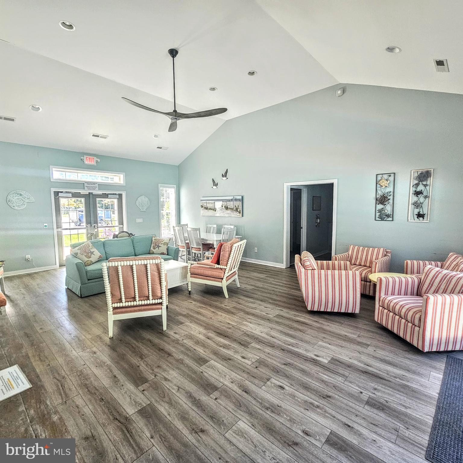 GRANDE AT CANAL POINTE - Residential