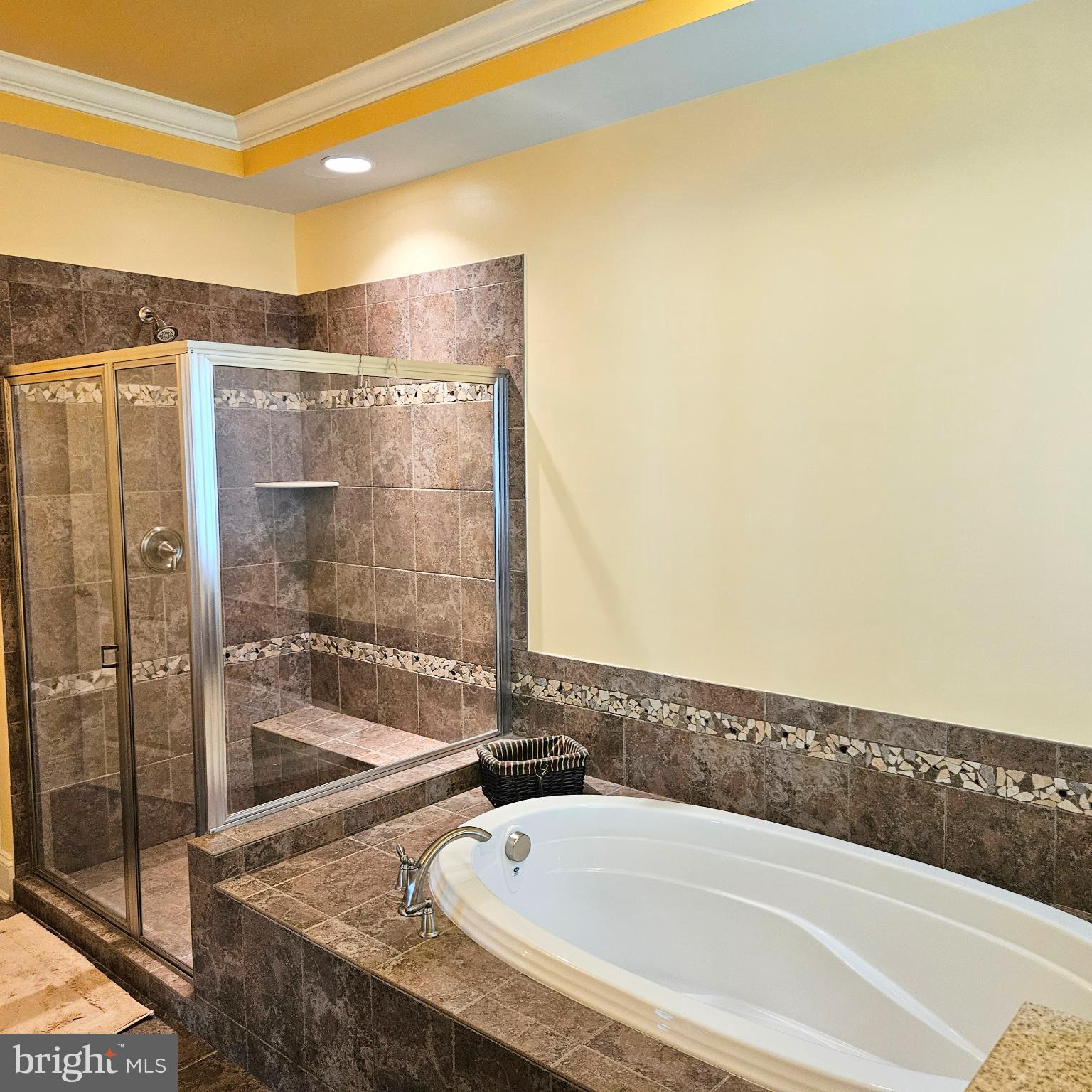 GRANDE AT CANAL POINTE - Residential