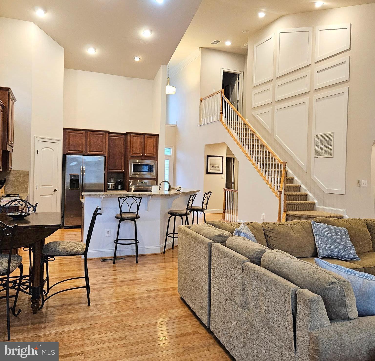 GRANDE AT CANAL POINTE - Residential