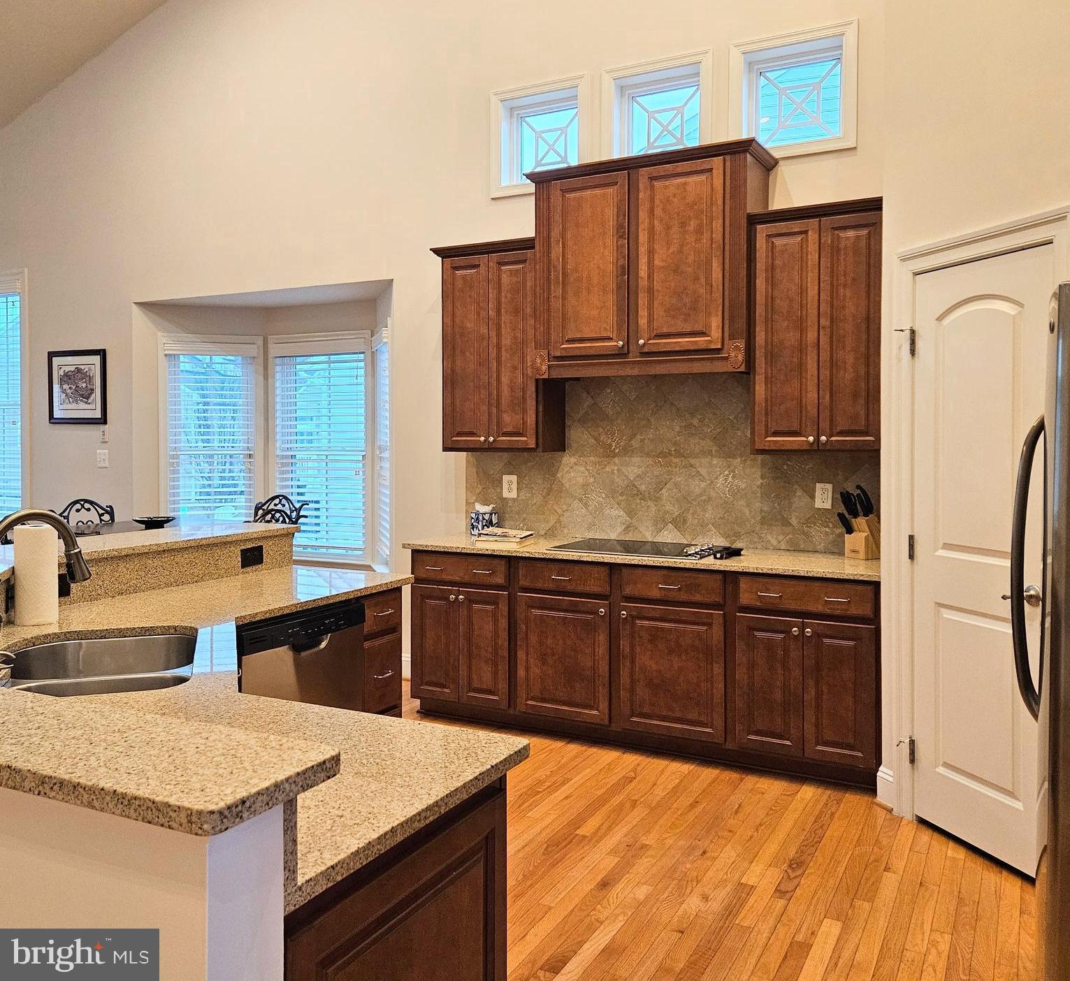 GRANDE AT CANAL POINTE - Residential