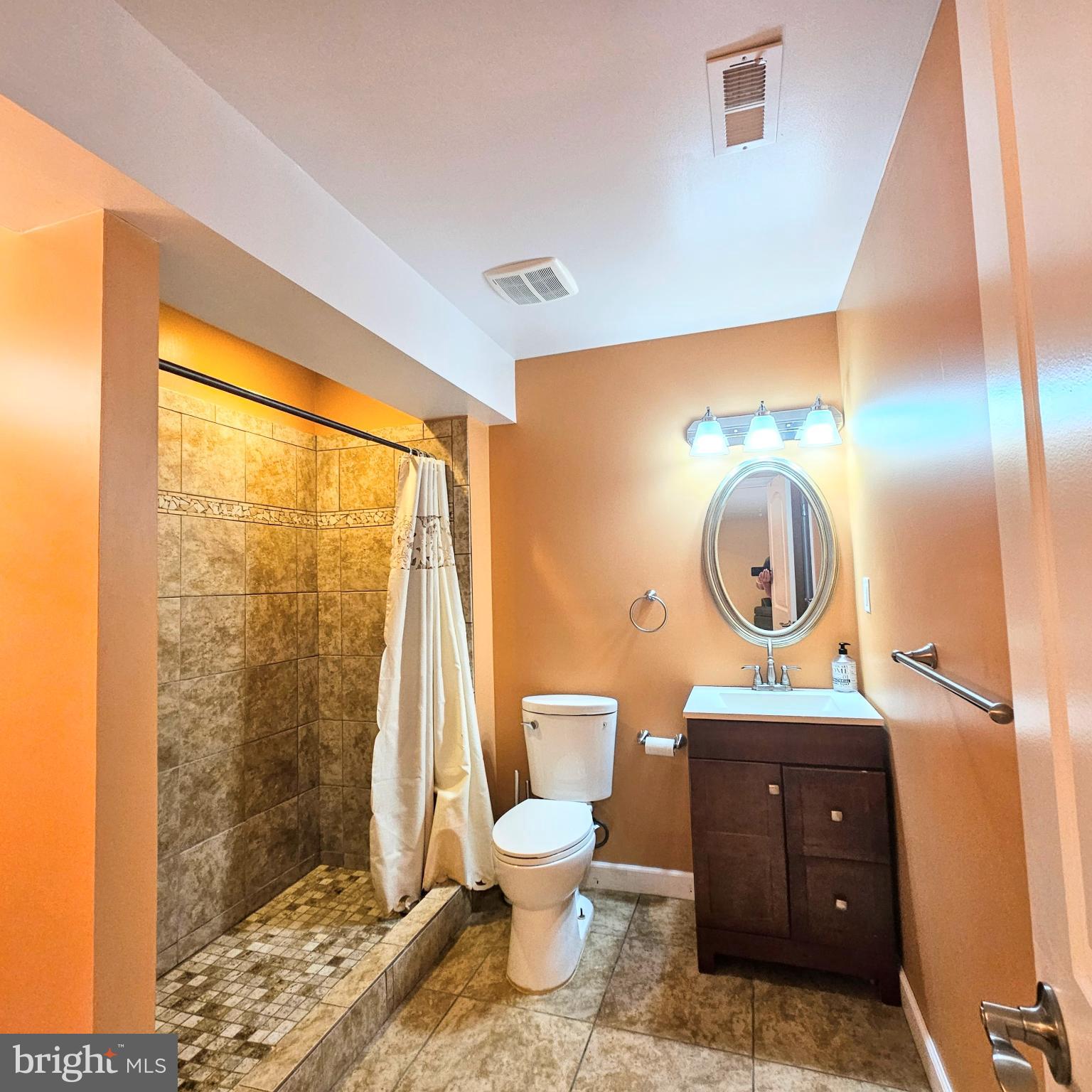 GRANDE AT CANAL POINTE - Residential