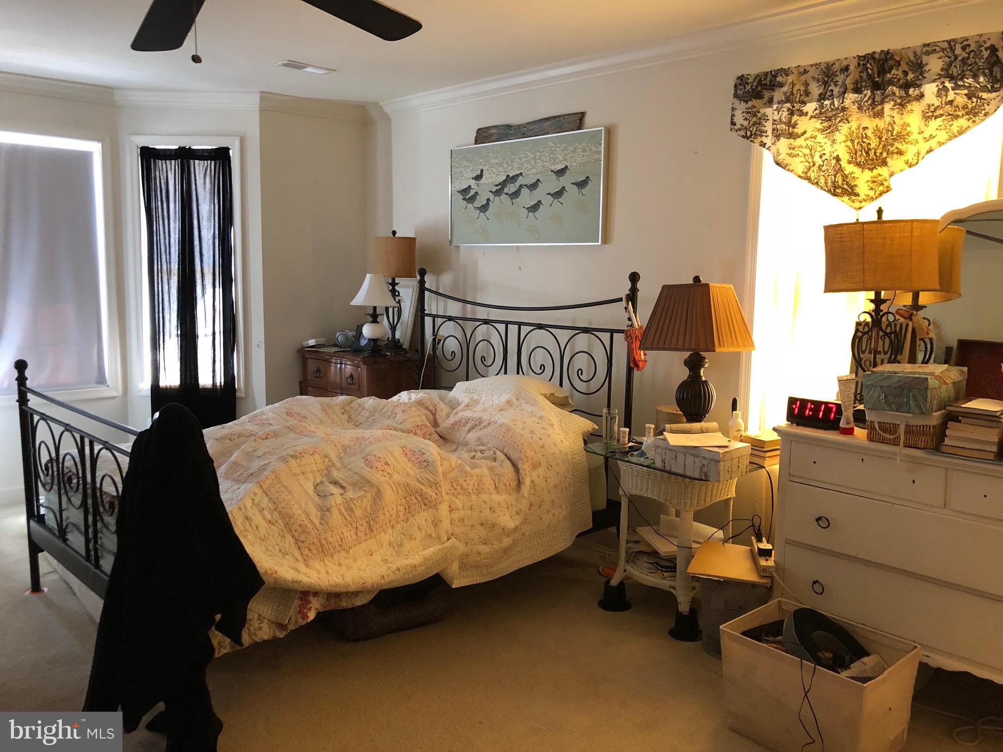 QUILTING BEE - Residential