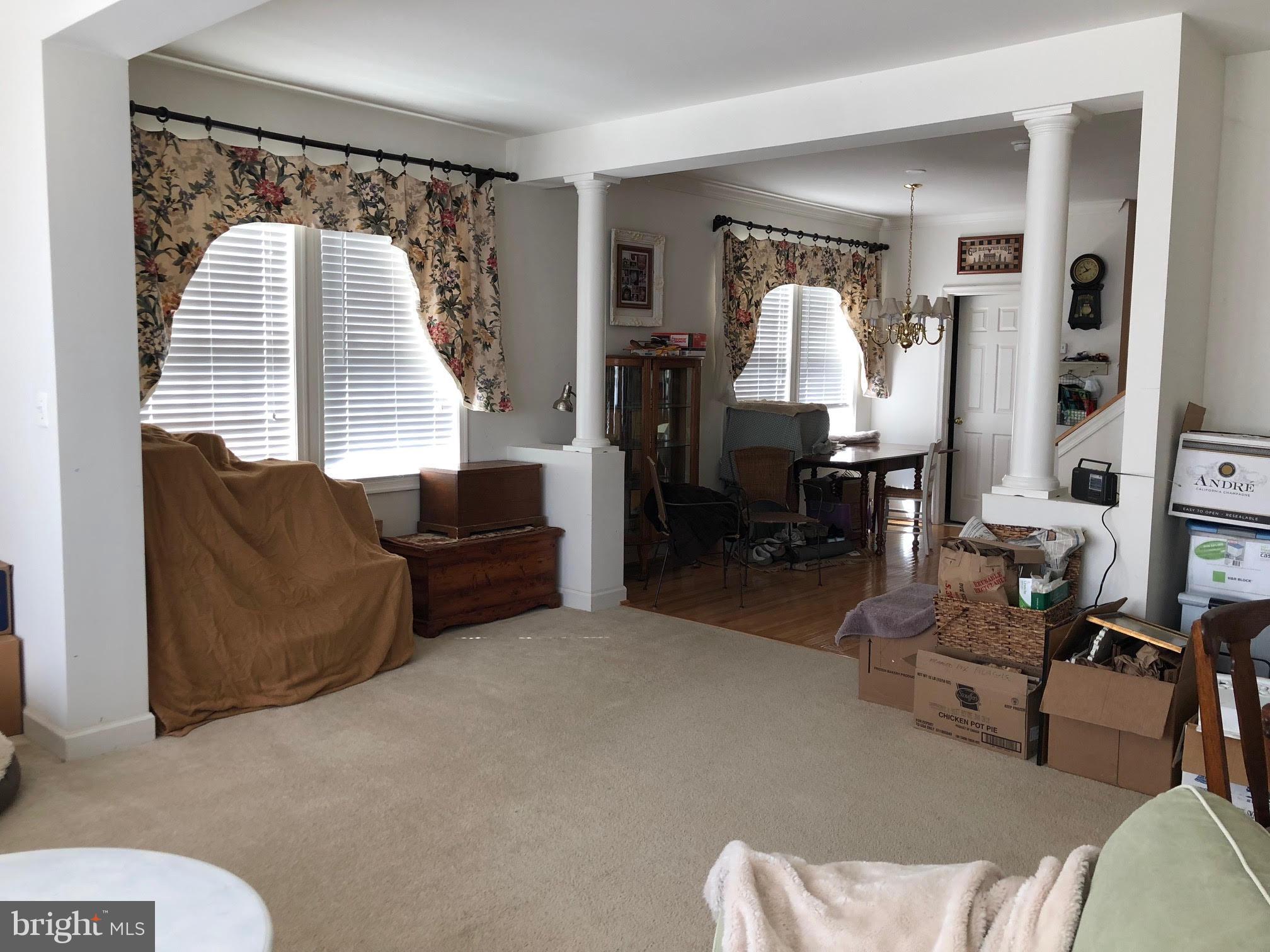 QUILTING BEE - Residential