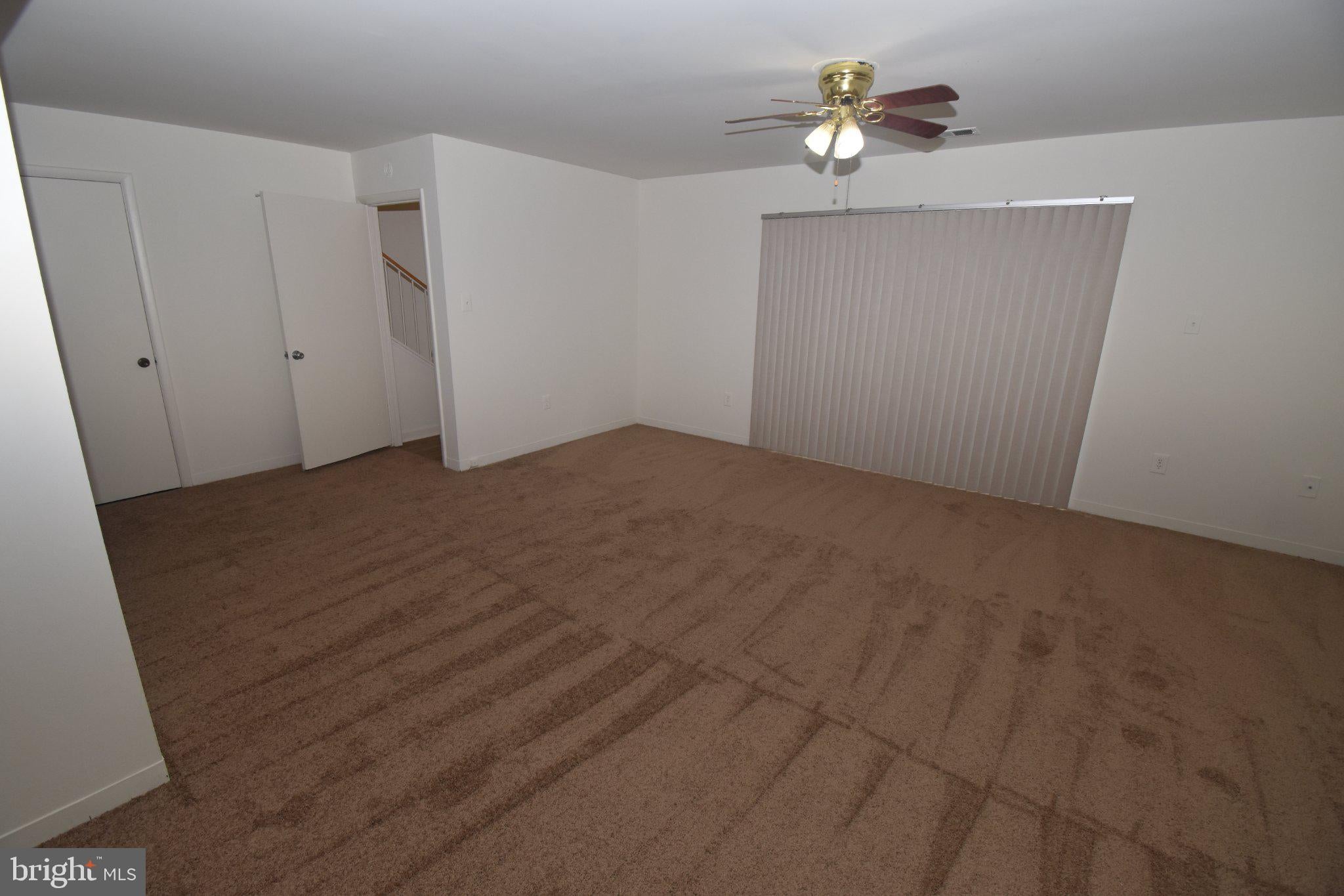 1436 GREENMONT