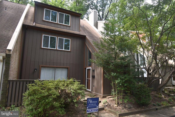 1436 GREENMONT CT, RESTON, VA 20190 - Image 2e19dffcefb5546e029ec3149ebb2016/3853321065