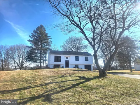 102 Valley Green Drive, Coatesville, PA MLS: PACT2114780