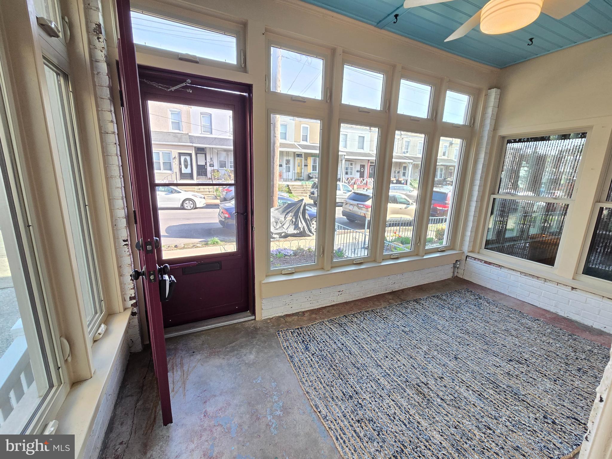 ROXBOROUGH - Residential Lease