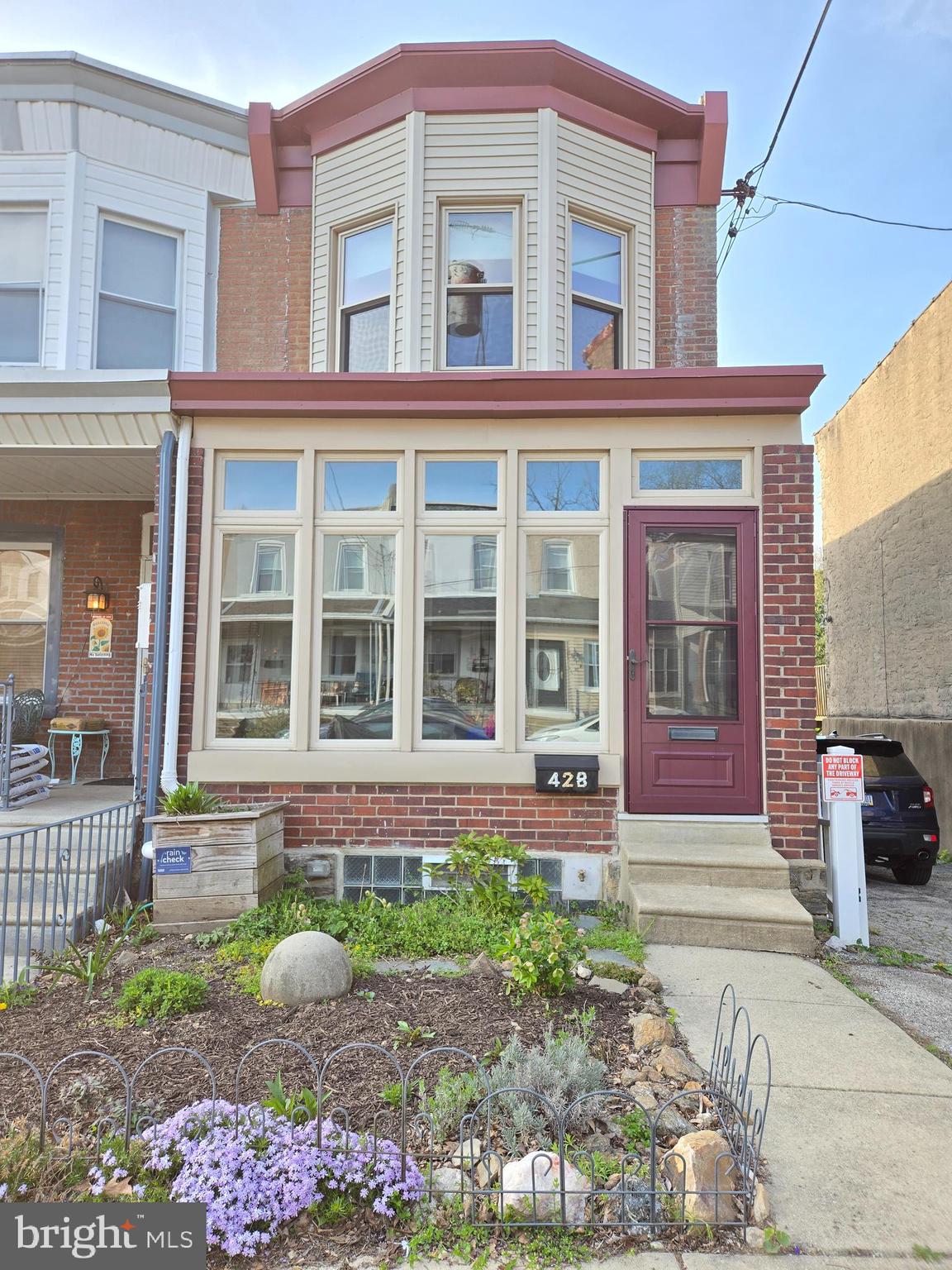 ROXBOROUGH - Residential Lease
