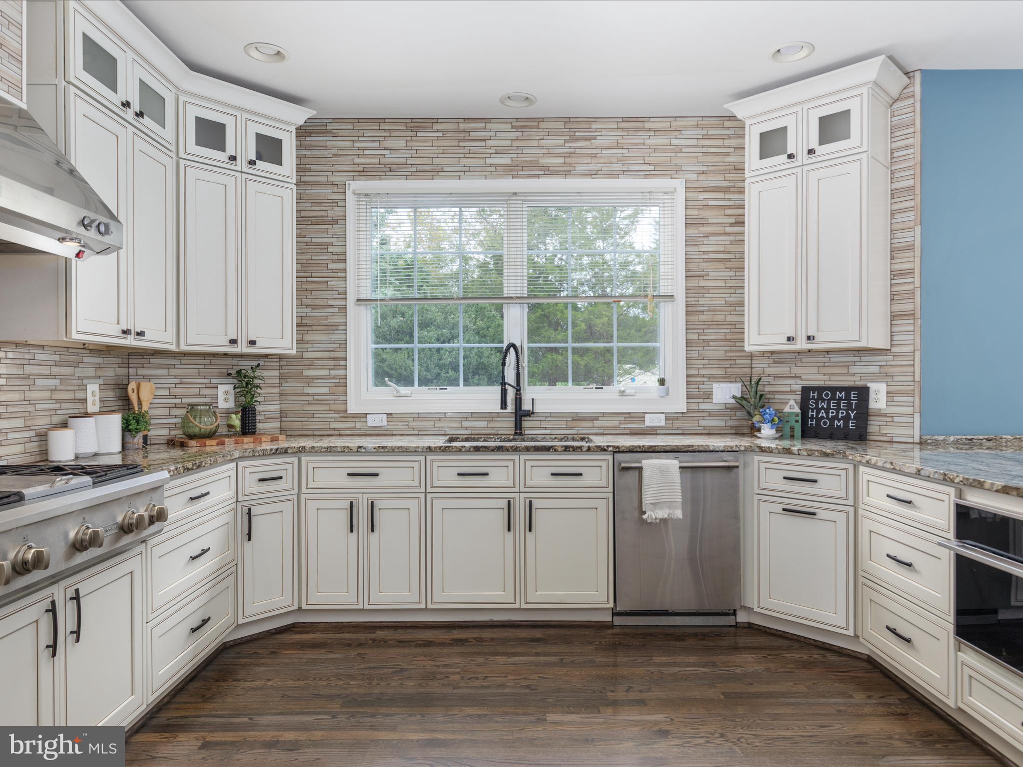 DOMINION VALLEY COUNTRY CLUB - Residential