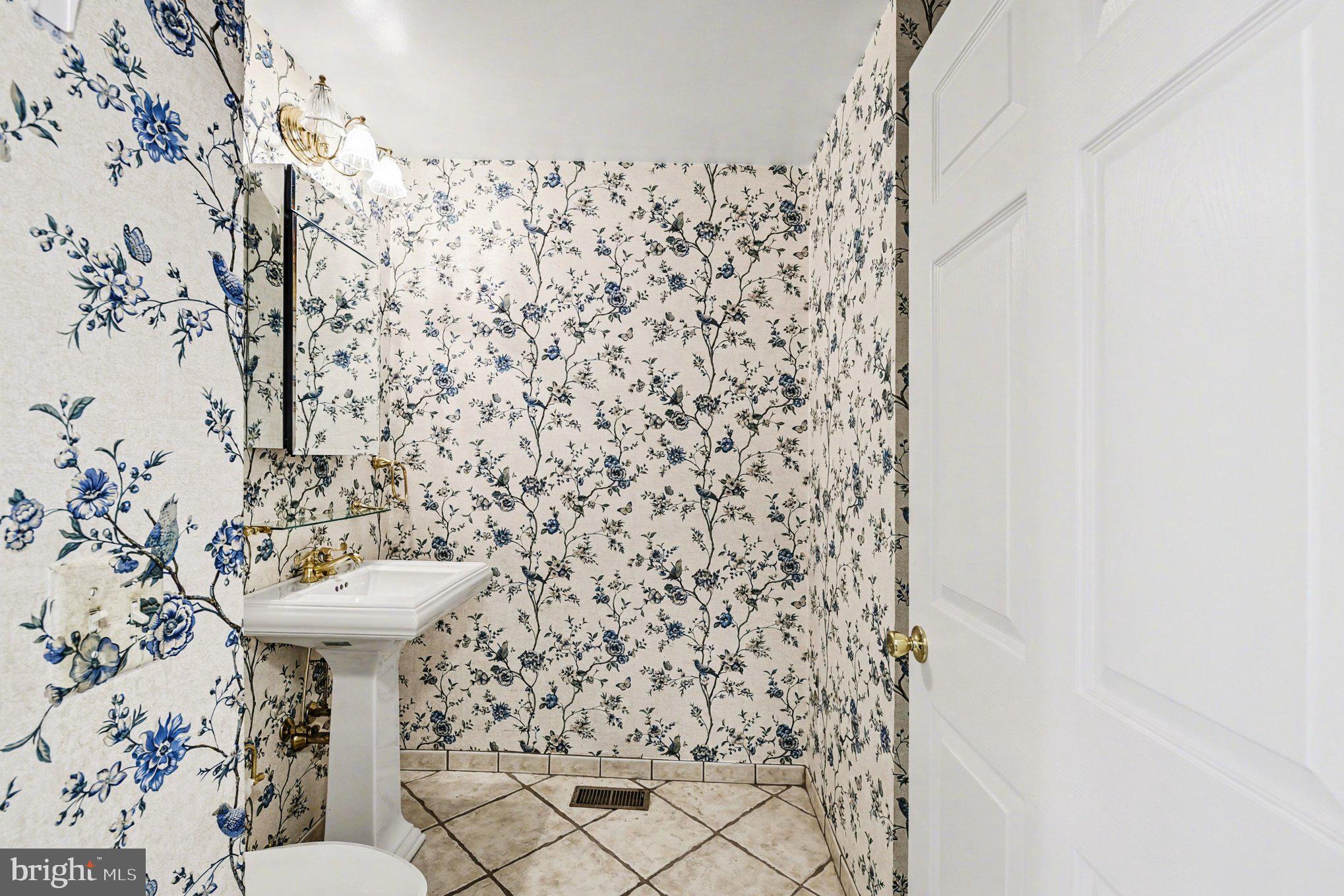 HUNT RIDGE - Residential