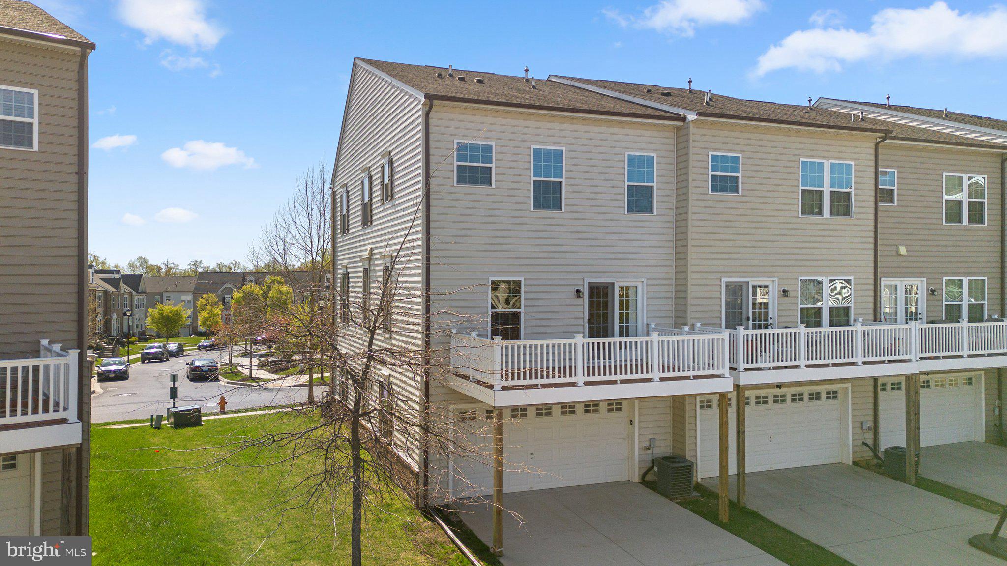 BALLARD GREEN - Residential Lease