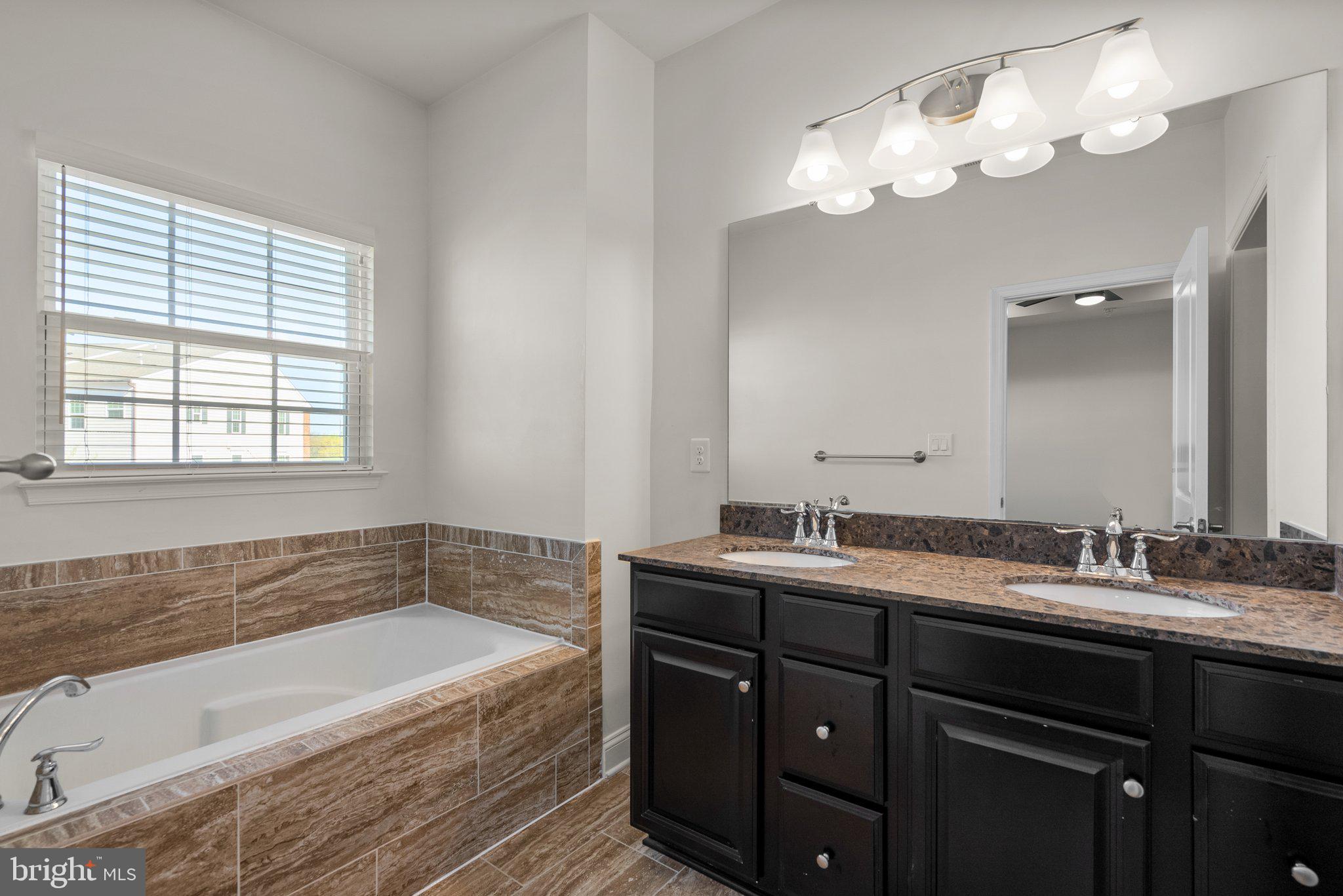 BALLARD GREEN - Residential Lease