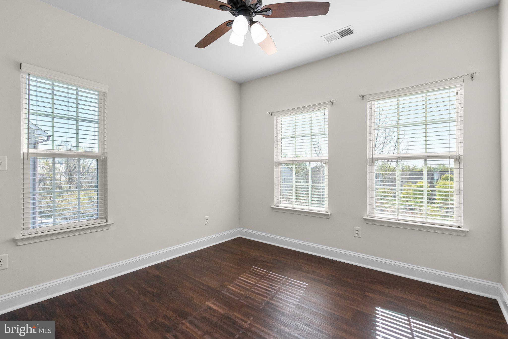 BALLARD GREEN - Residential Lease