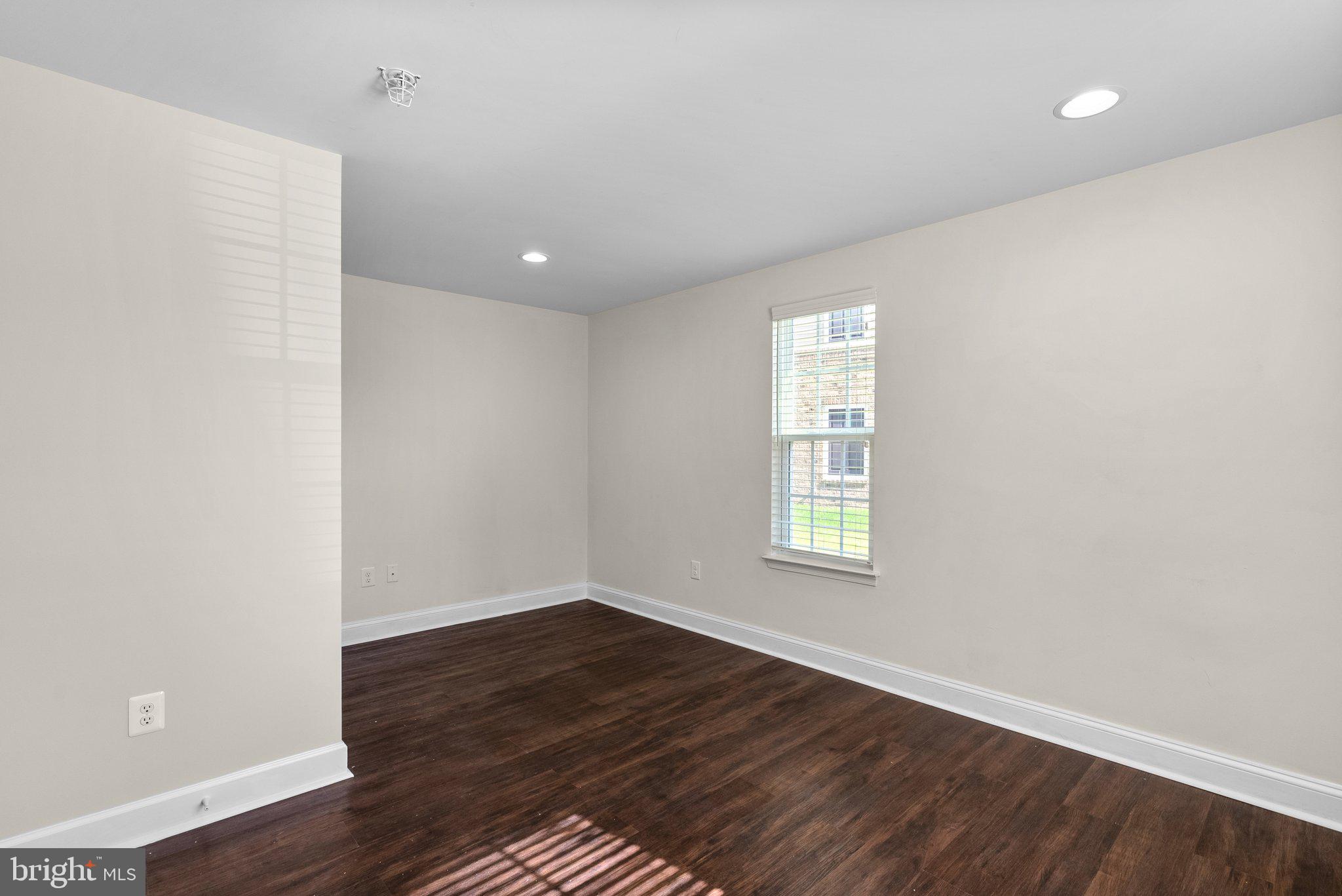 BALLARD GREEN - Residential Lease