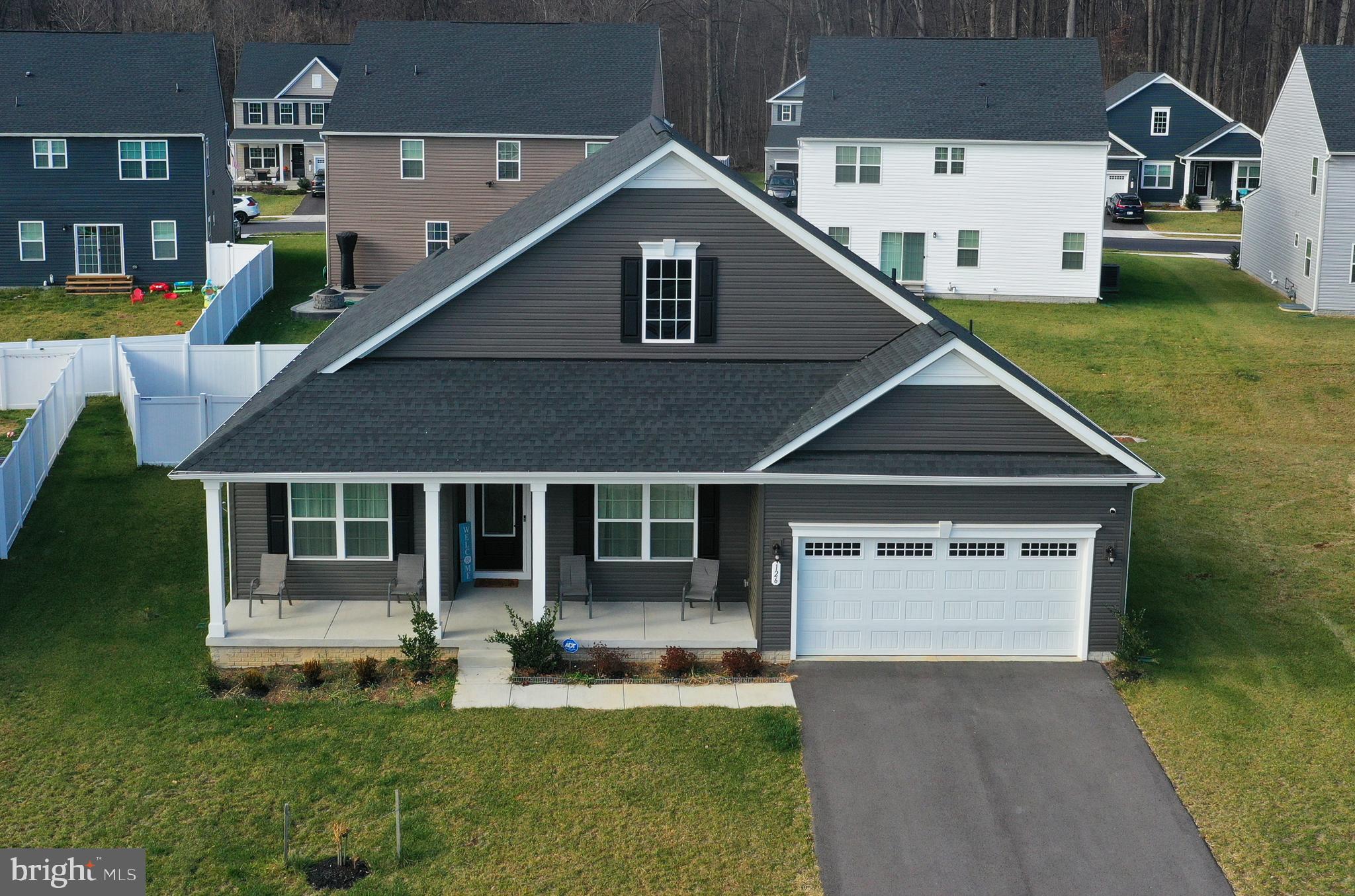 THE LAKES AT MARTINSBURG - Residential