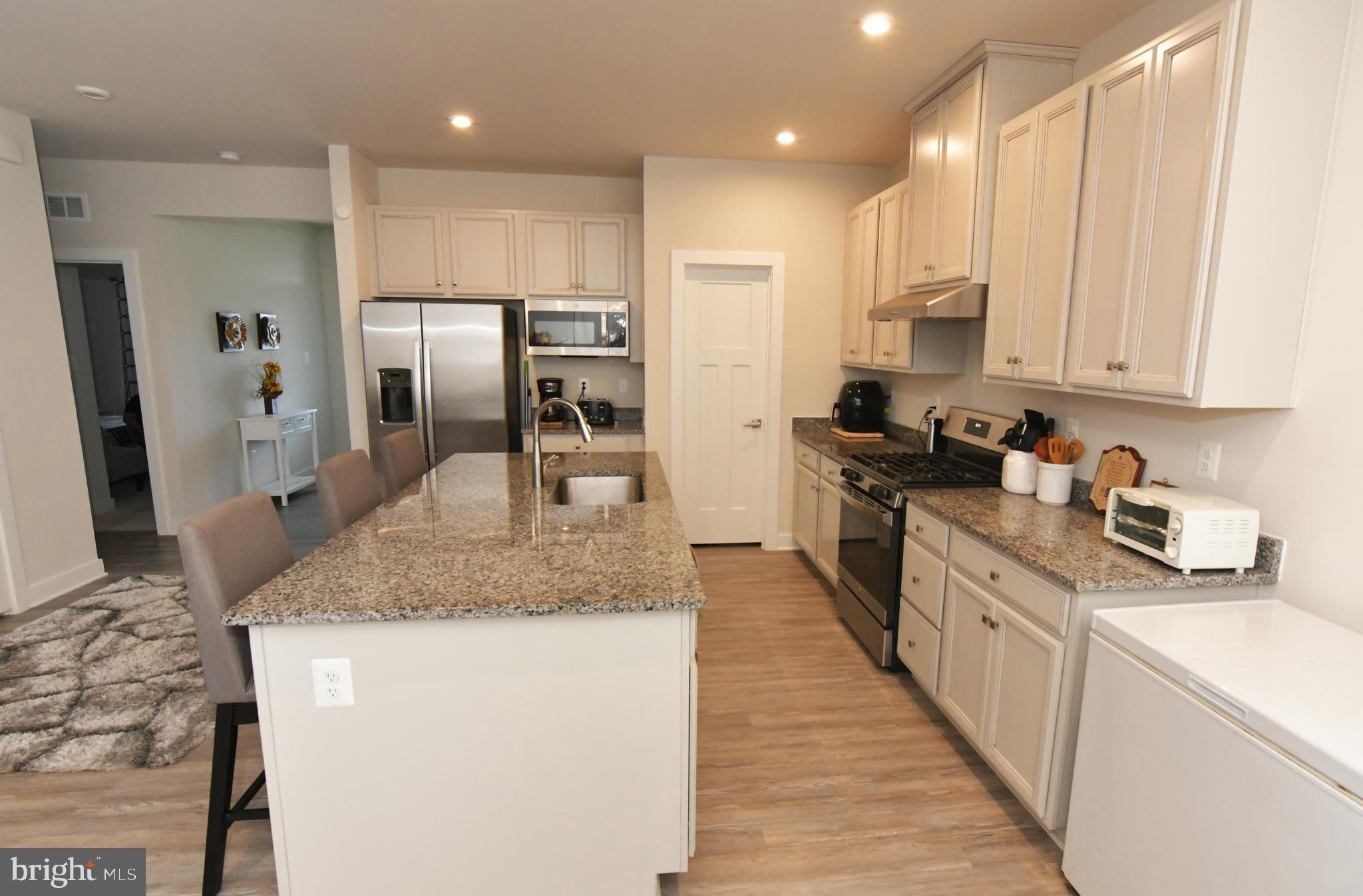 THE LAKES AT MARTINSBURG - Residential