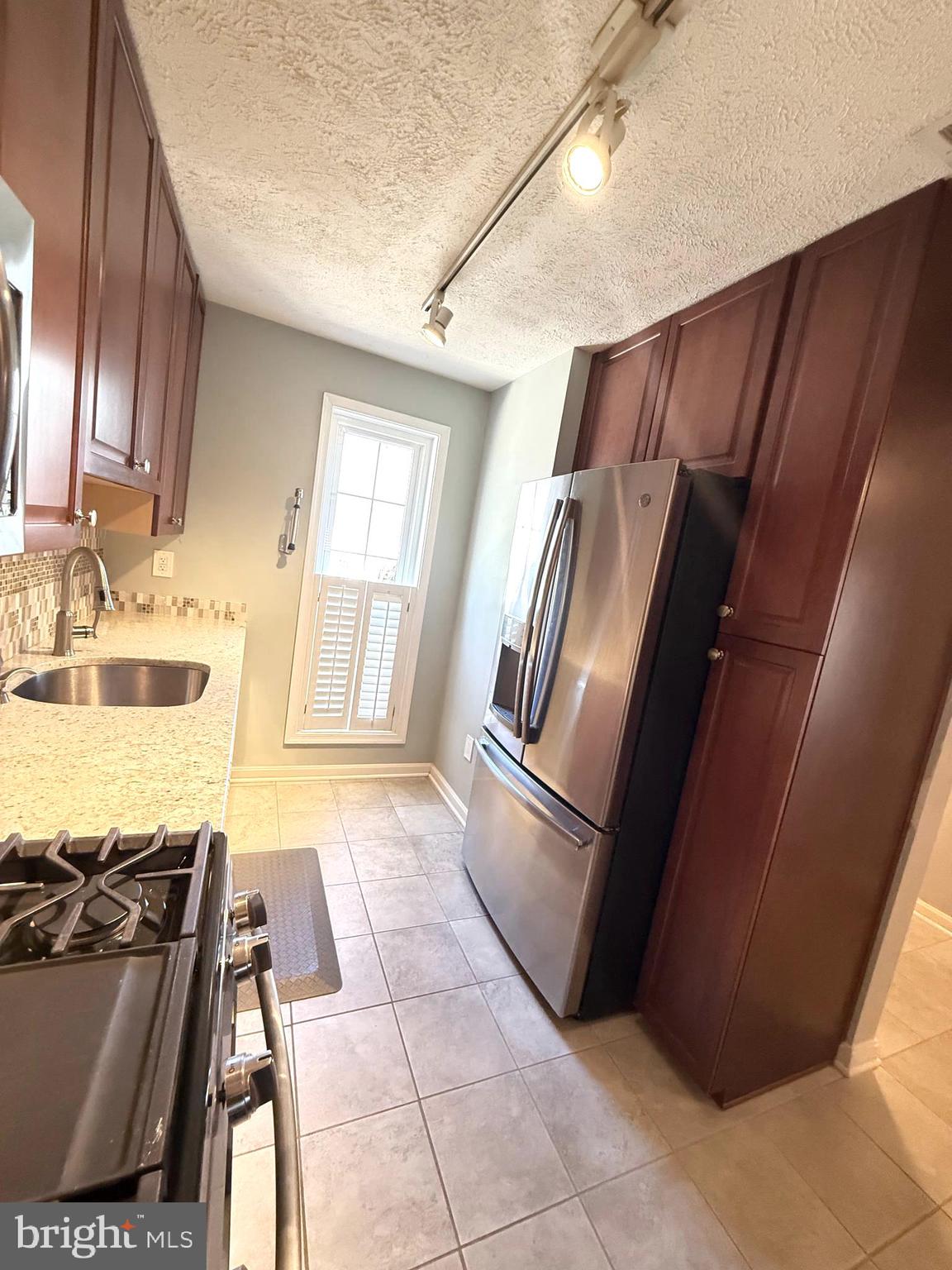 10002 OAKTON TERRACE ROAD