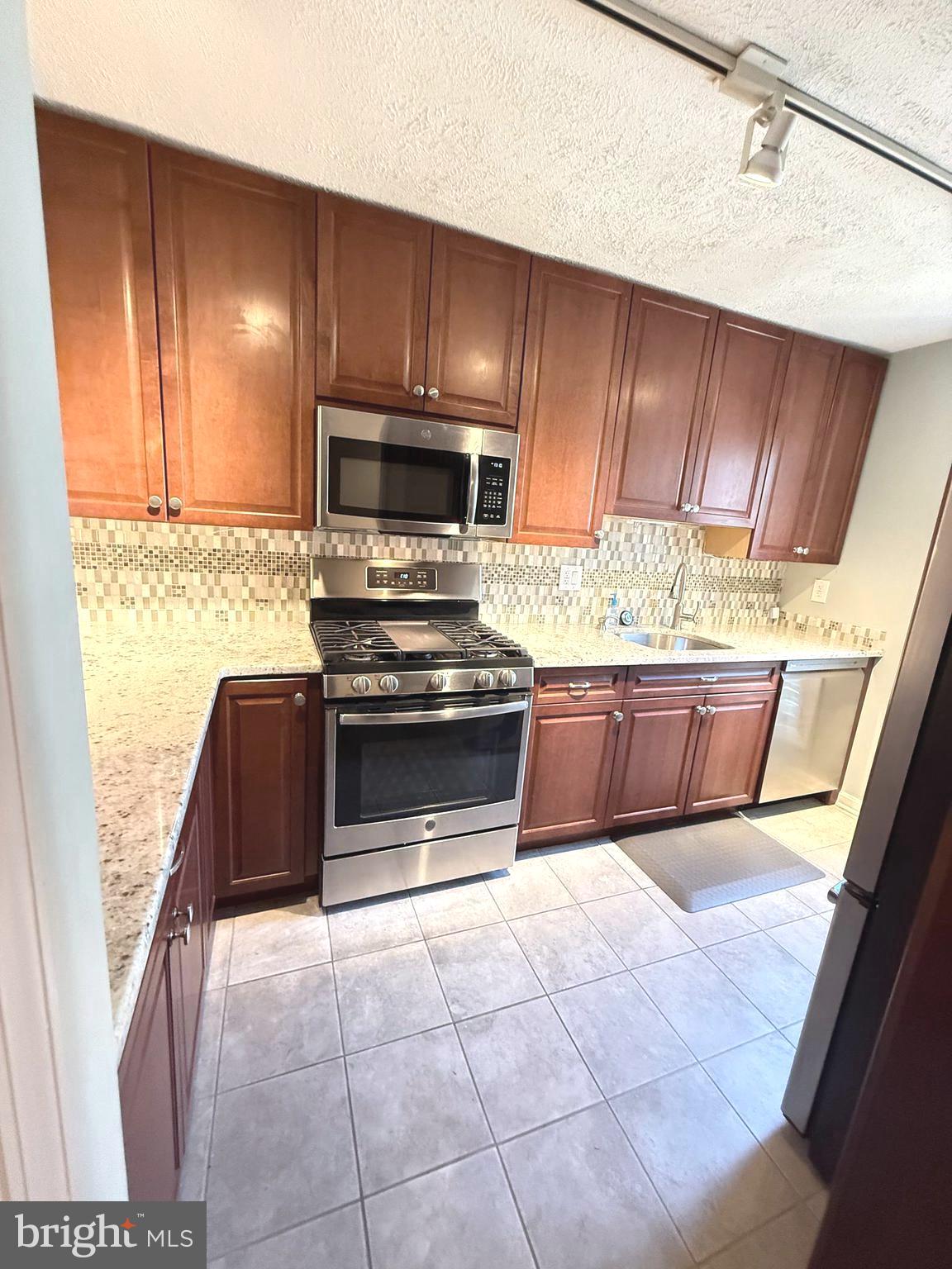 10002 OAKTON TERRACE ROAD