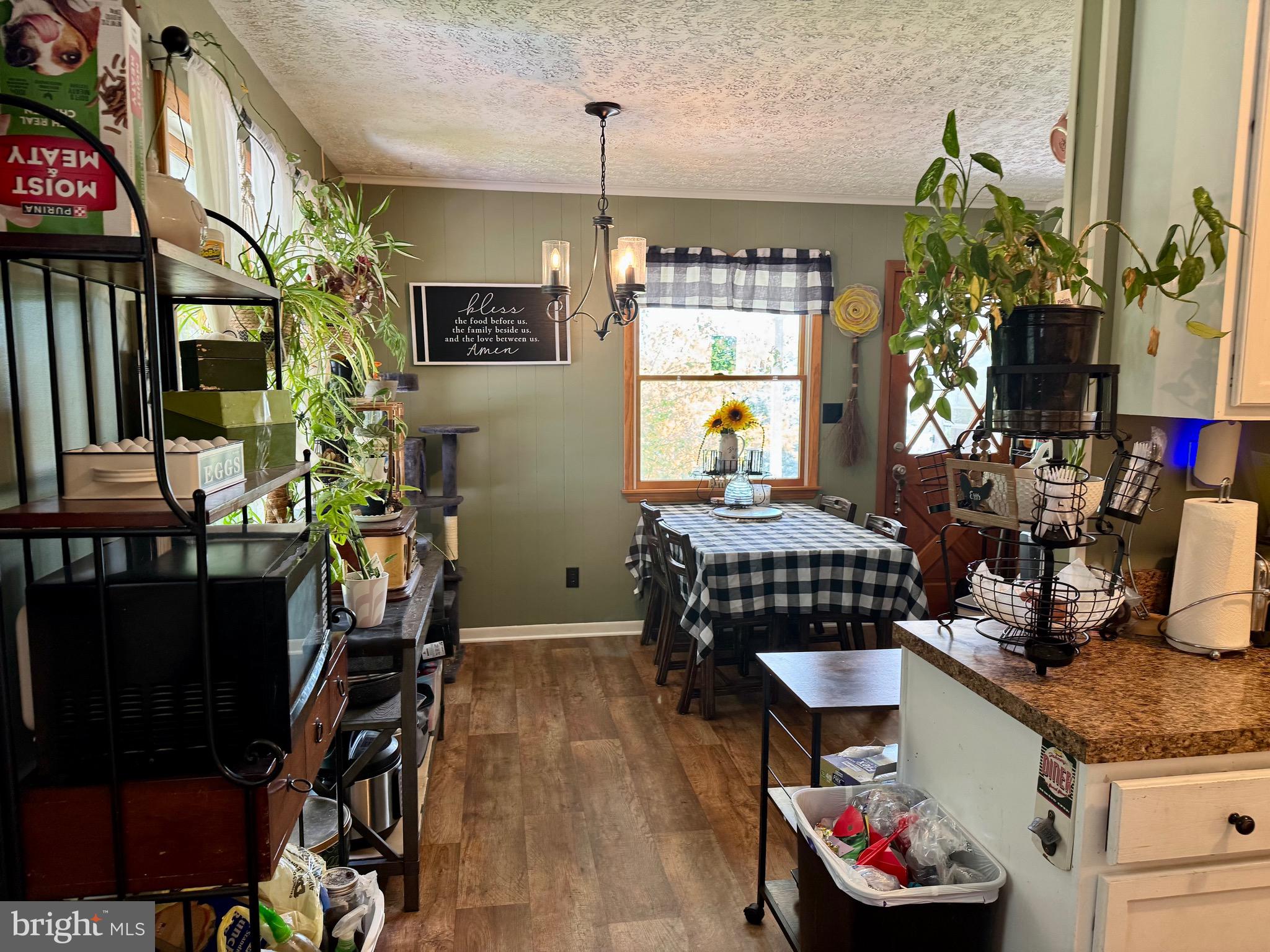 LONGVIEW - Residential