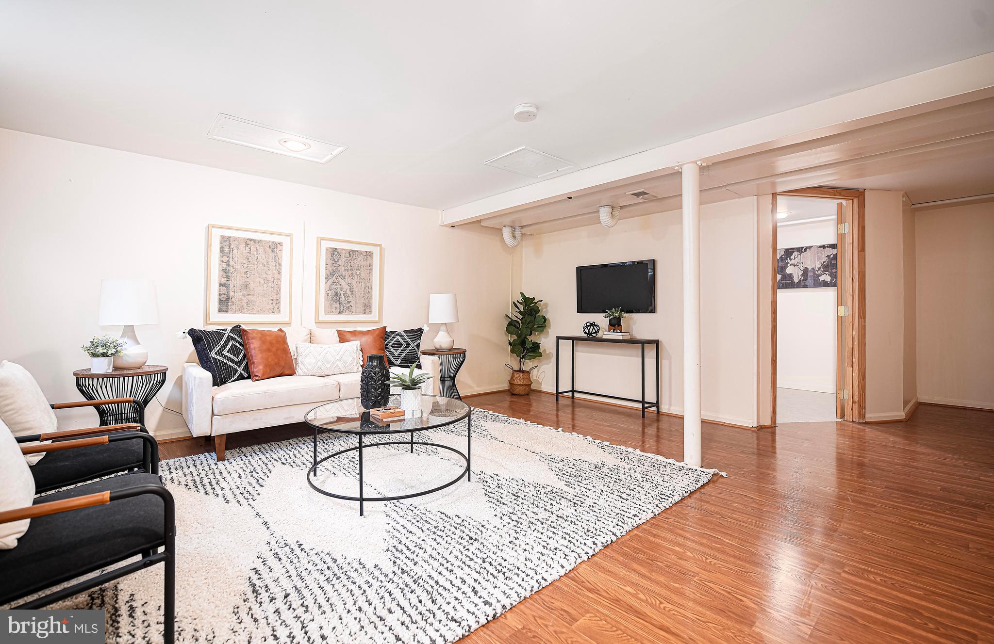 PARKVILLE - Residential