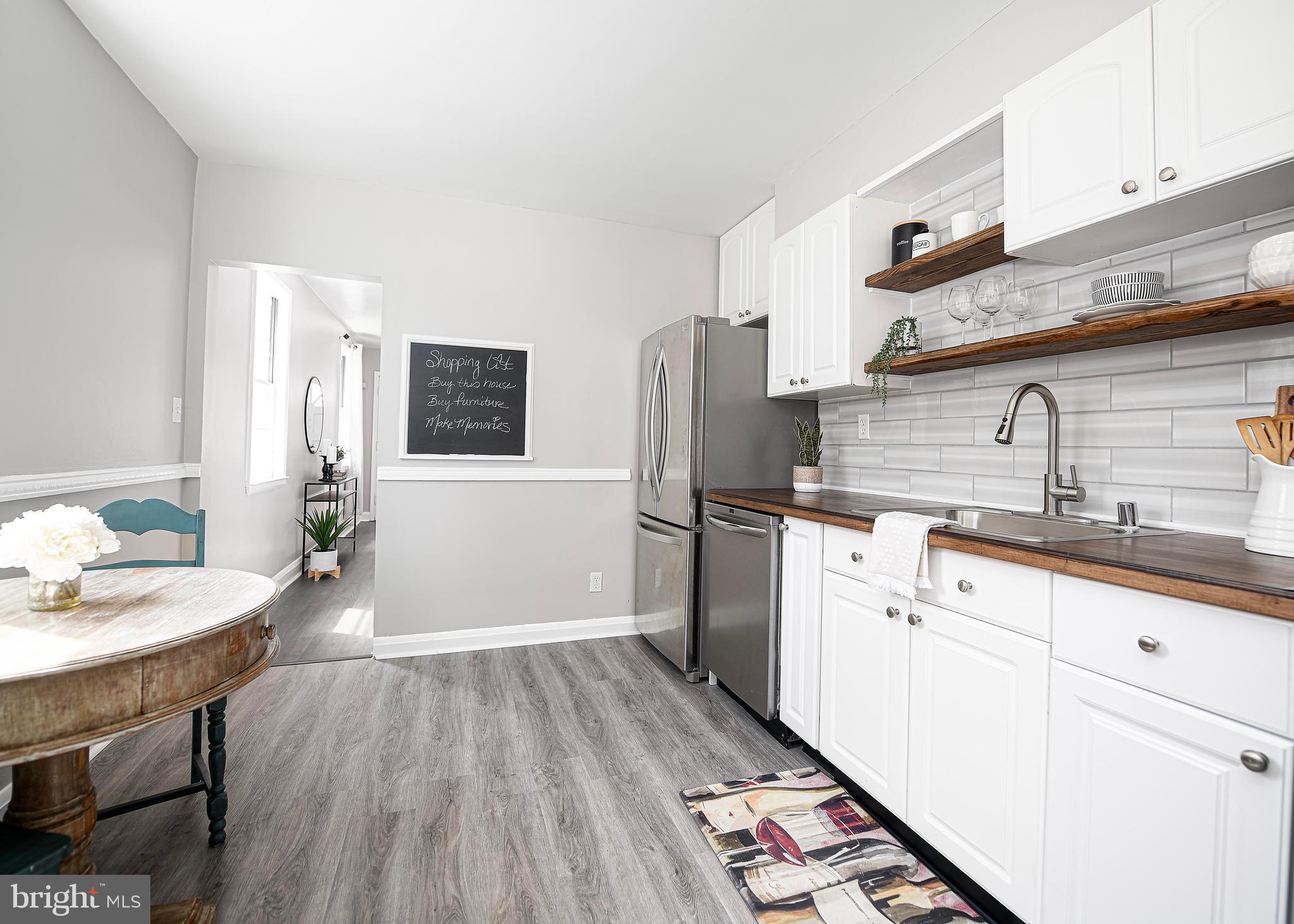 PARKVILLE - Residential