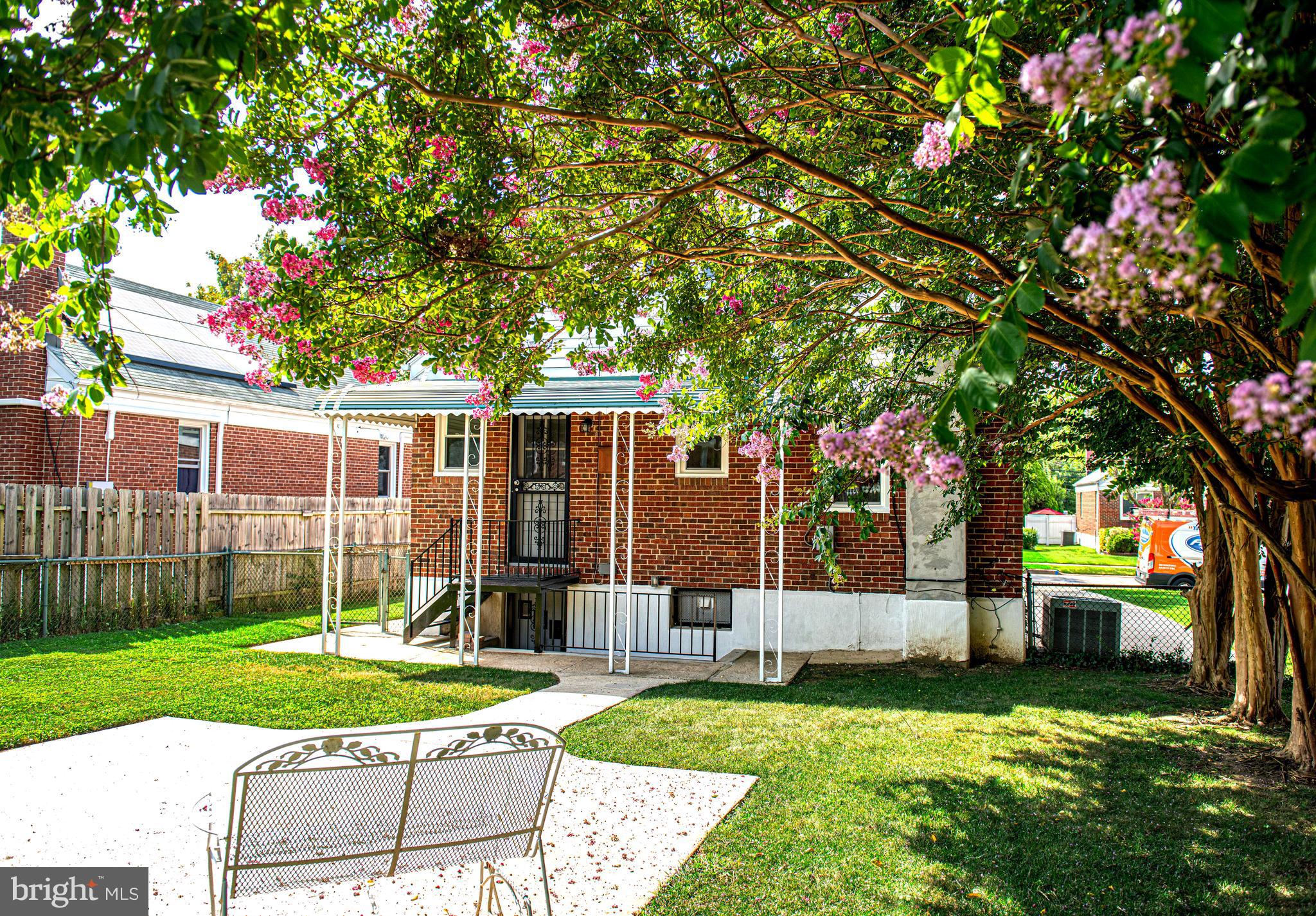 PARKVILLE - Residential