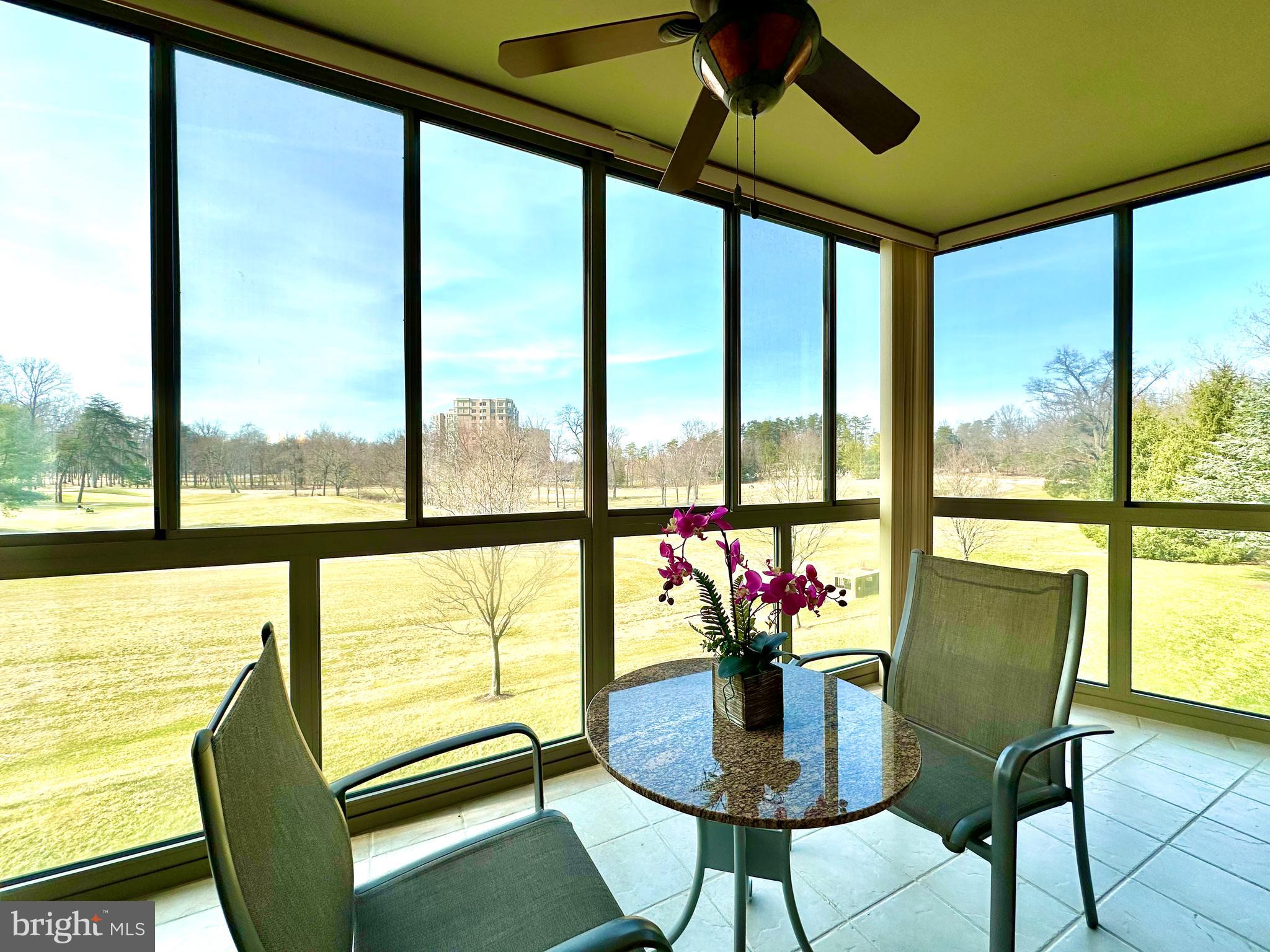 LEISURE WORLD - Residential