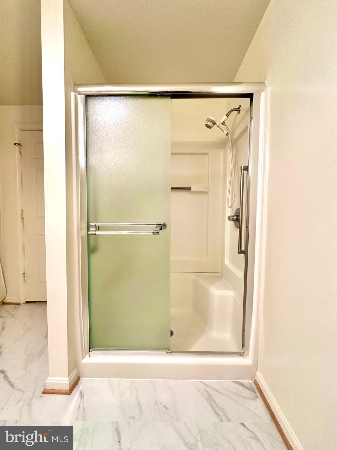 LEISURE WORLD - Residential