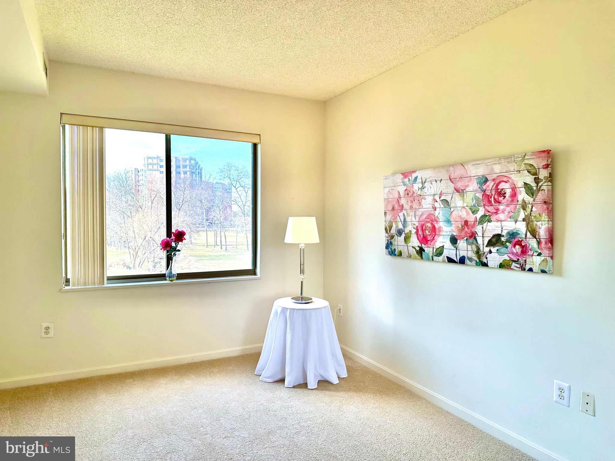 LEISURE WORLD - Residential