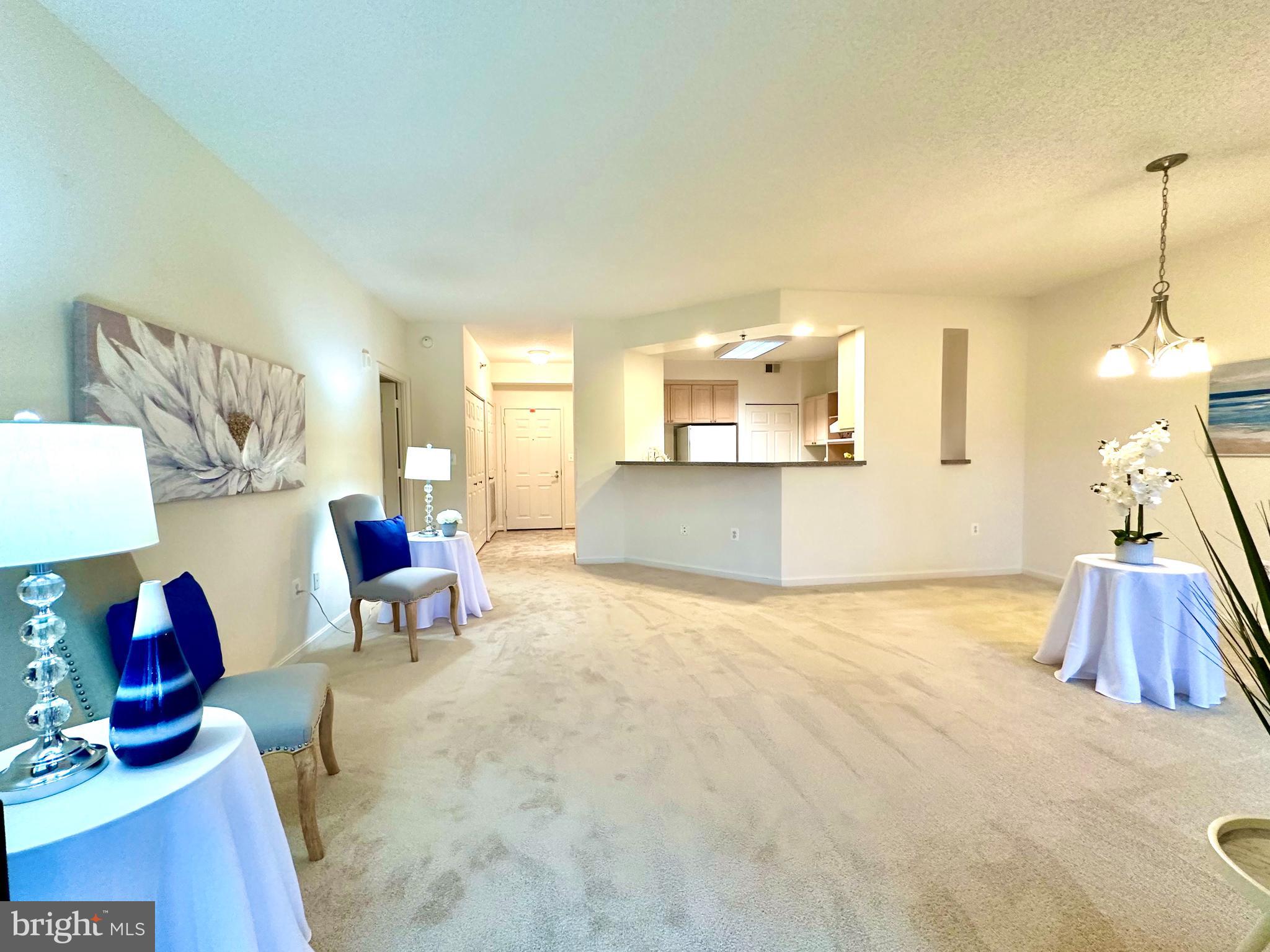 LEISURE WORLD - Residential