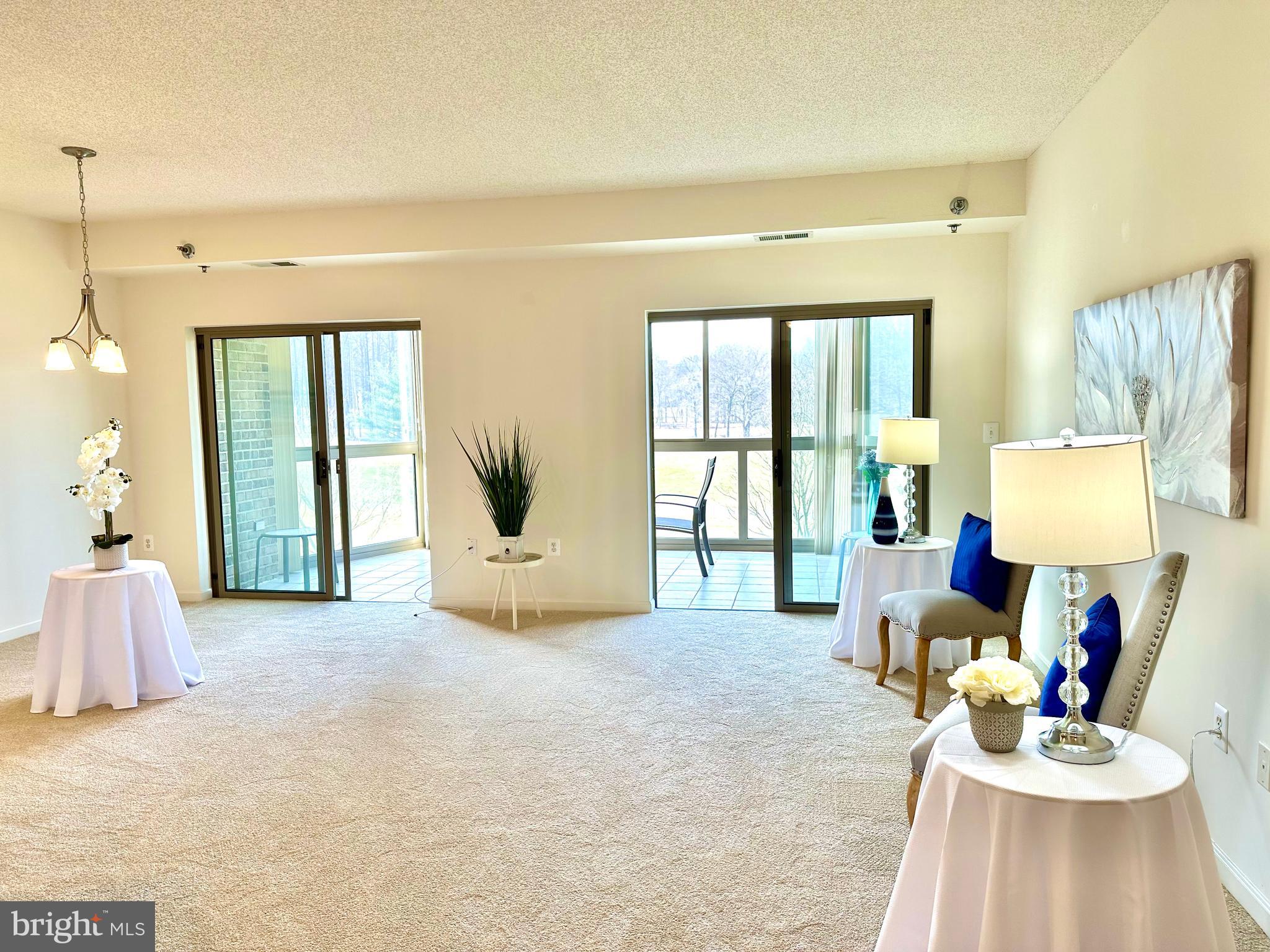 LEISURE WORLD - Residential